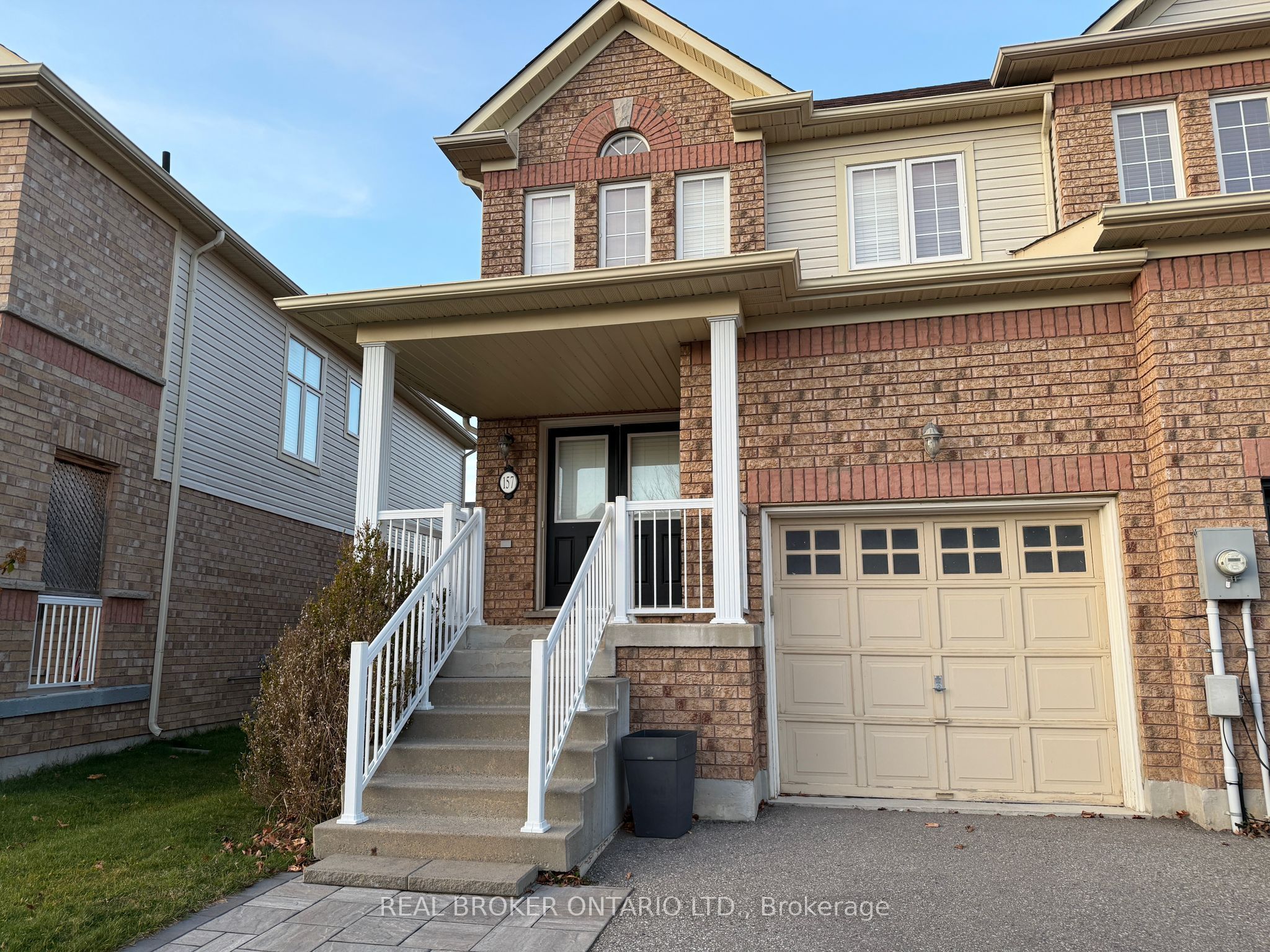 Photo 24 of 157 Bathgate Crescent, Clarington, Courtice — HOMEH