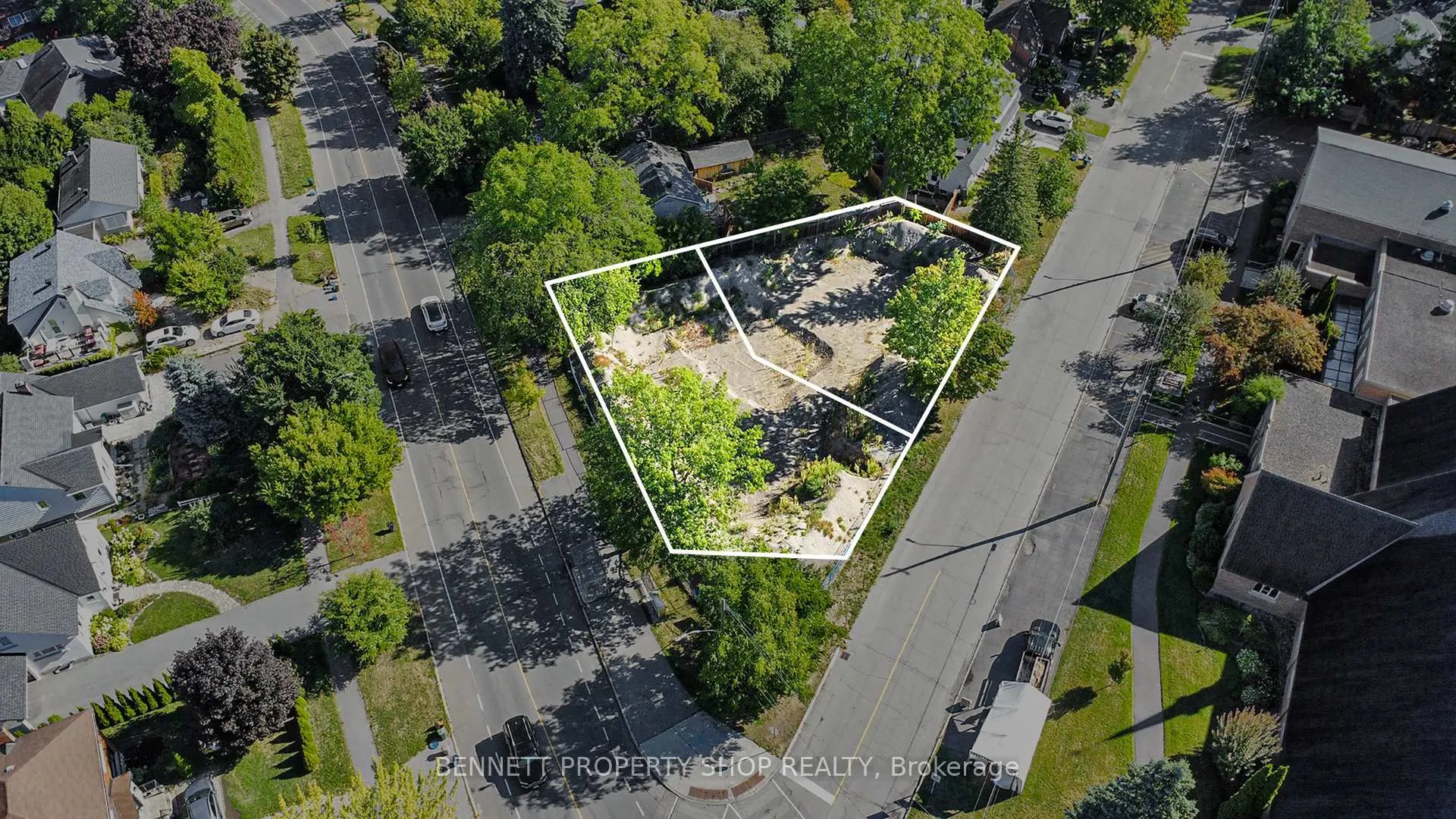Photo 19 of 253 Cunningham Avenue, Ottawa, Alta Vista/Faircrest Heights — HOMEH
