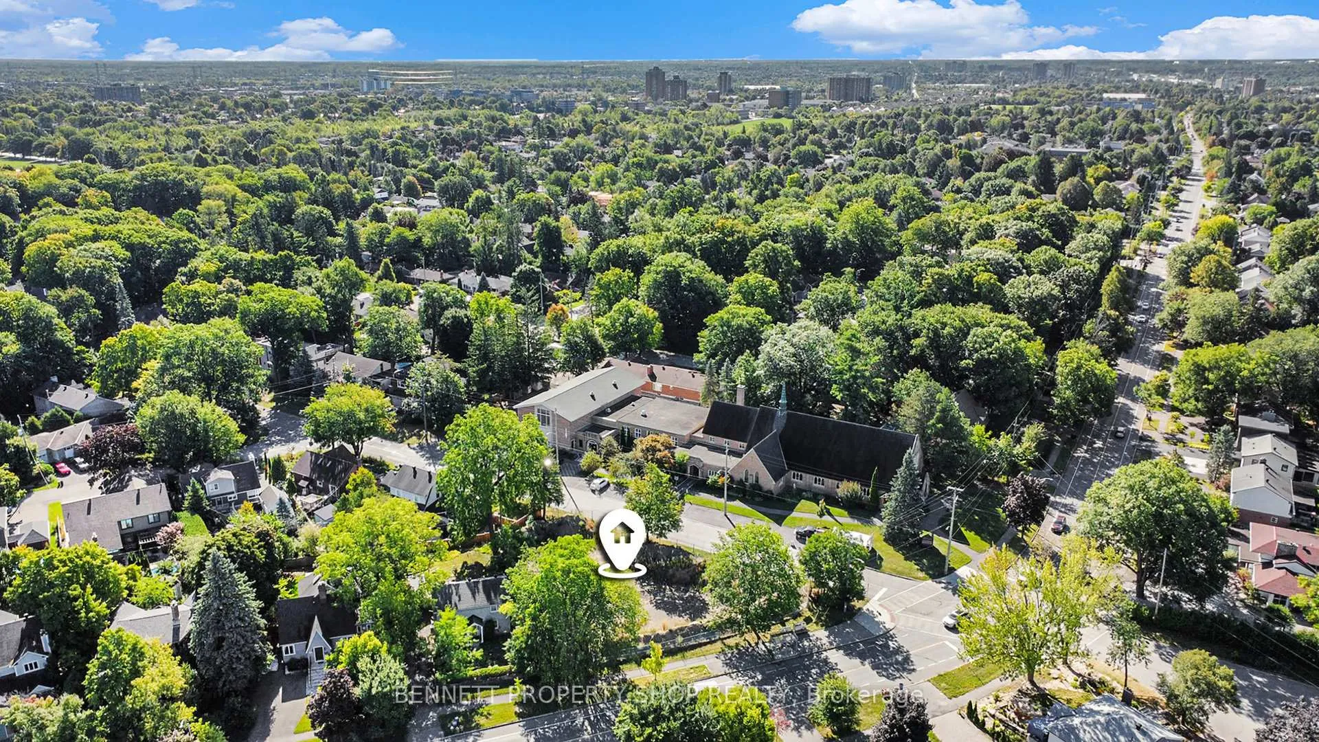 Photo 25 of 253 Cunningham Avenue, Ottawa, Alta Vista/Faircrest Heights — HOMEH