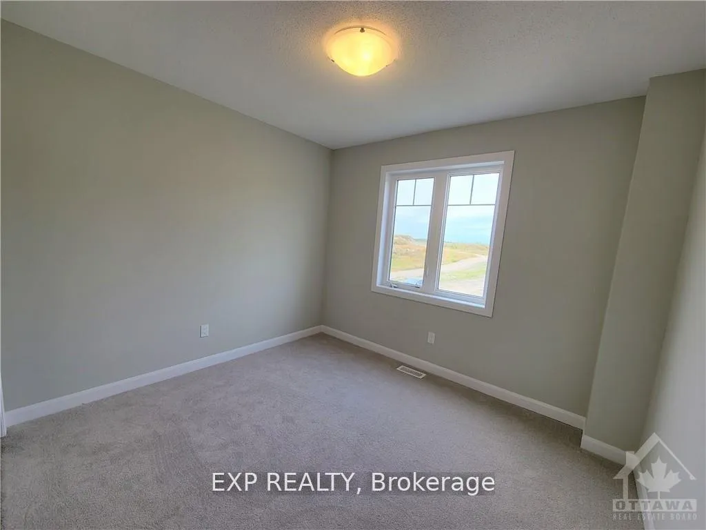 Photo 15 of 65 Teelin Circle, Ottawa, Barrhaven - Half Moon Bay — HOMEH