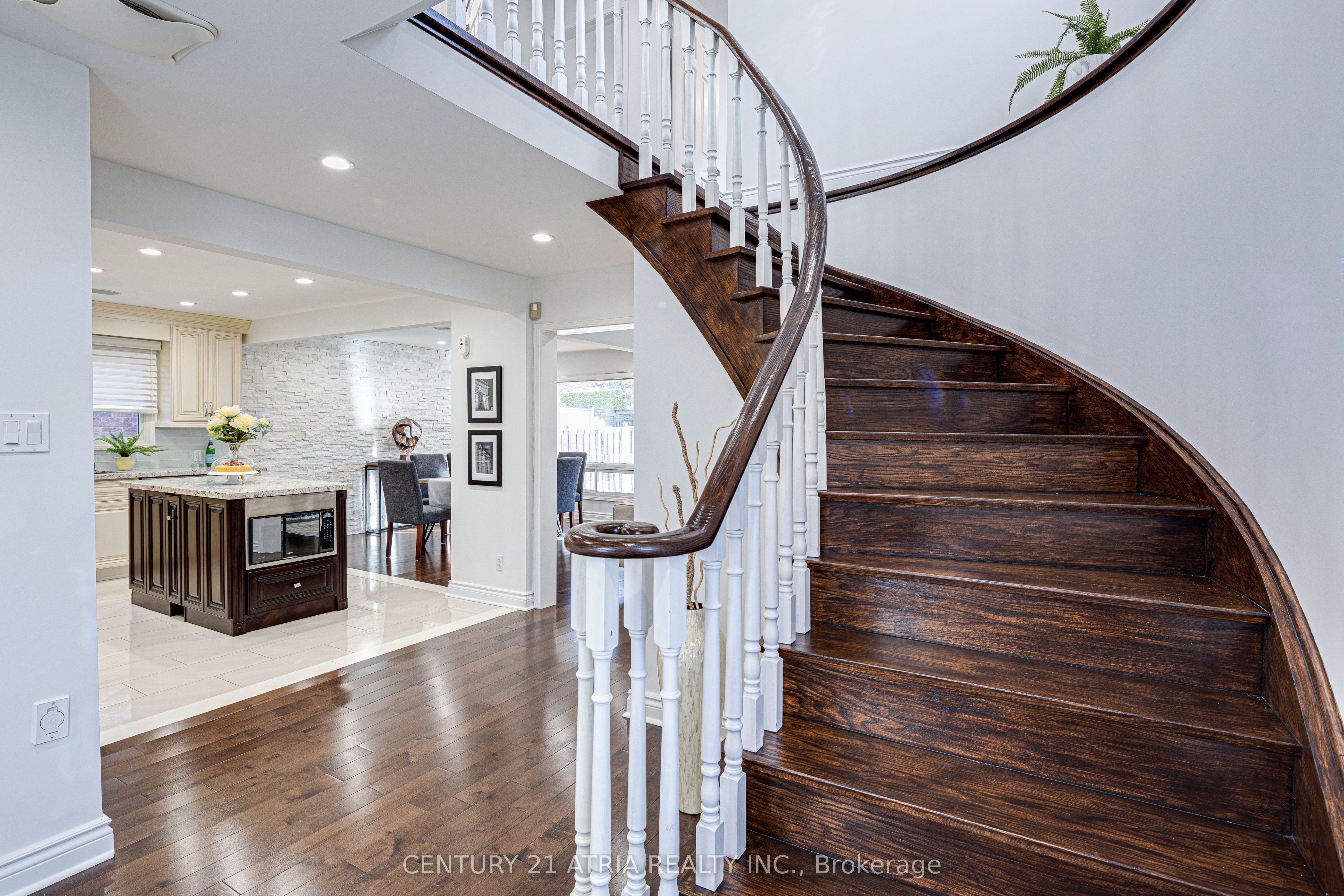 Photo 54 of 15 Dewitt Court, Markham, Sherwood-Amberglen — HOMEH