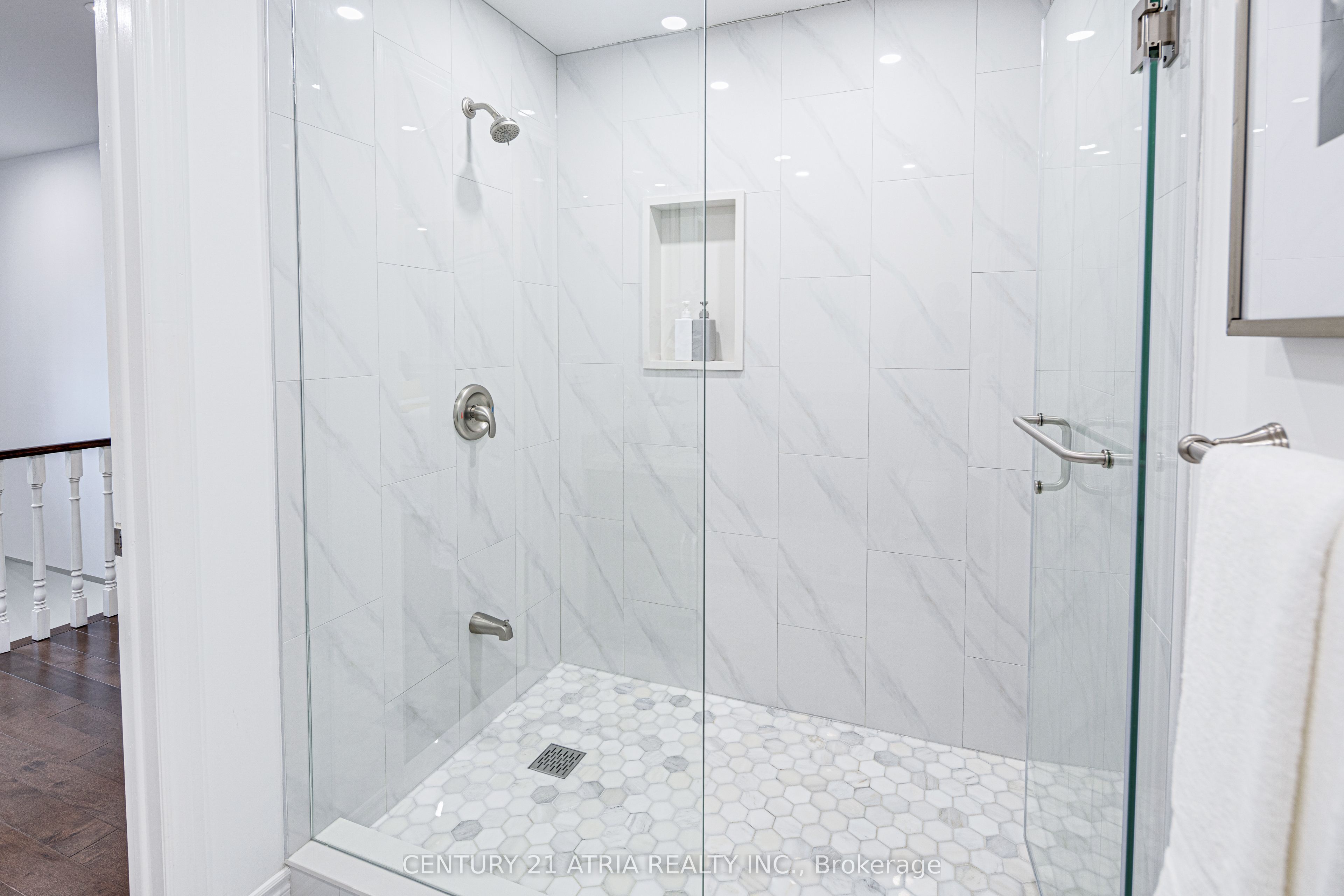 Photo 64 of 15 Dewitt Court, Markham, Sherwood-Amberglen — HOMEH