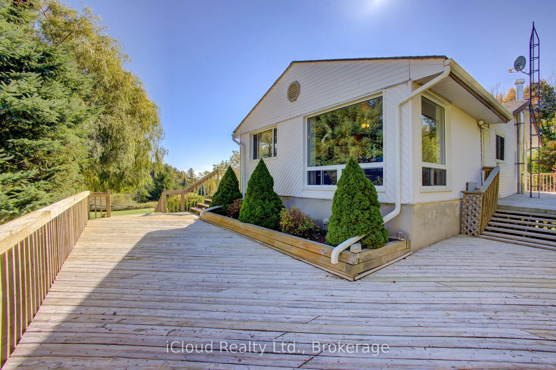 Photo 175 of 29 Grand View Road, Amaranth, Rural Amaranth — HOMEH