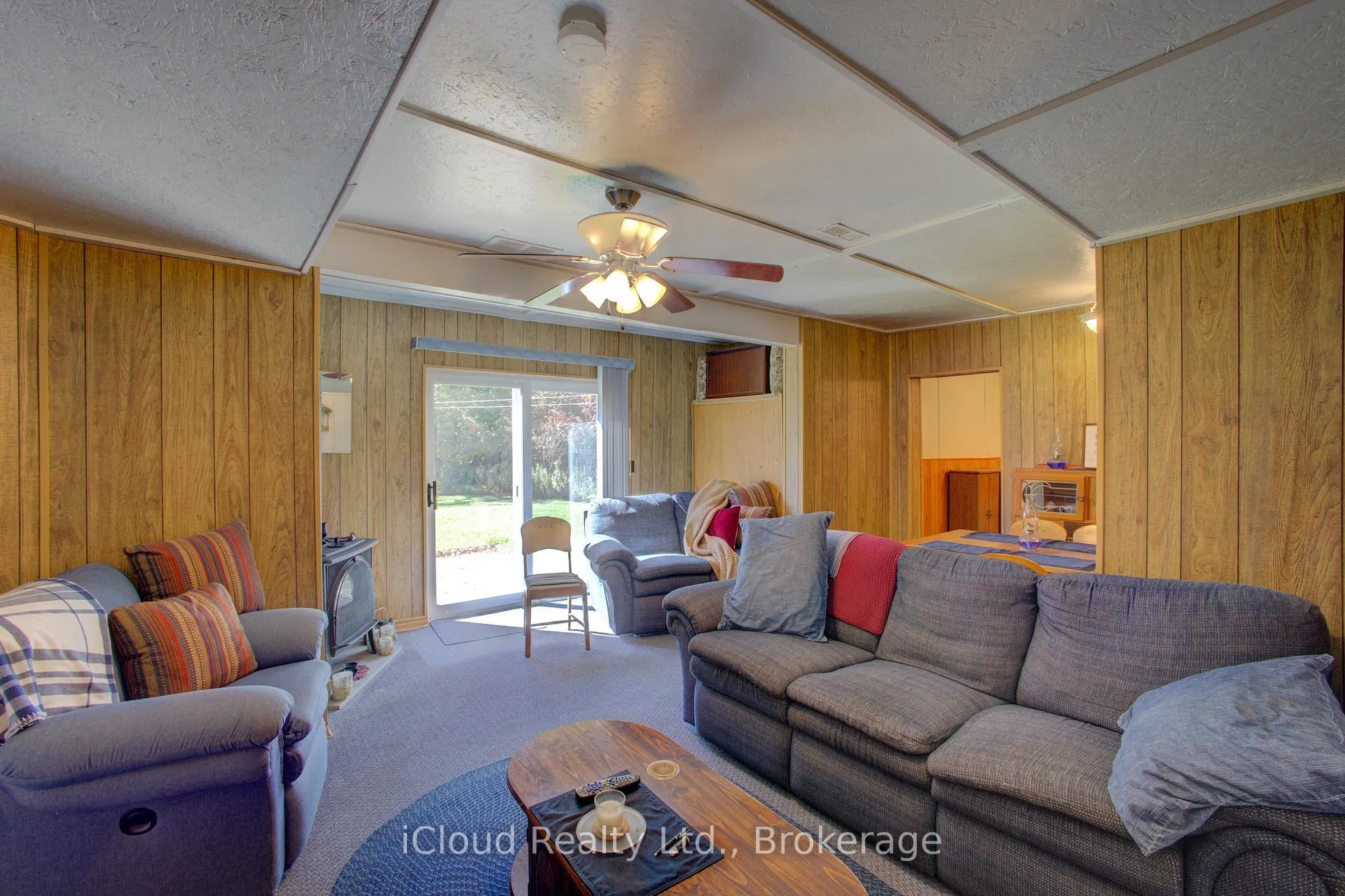 Photo 408 of 29 Grand View Road, Amaranth, Rural Amaranth — HOMEH