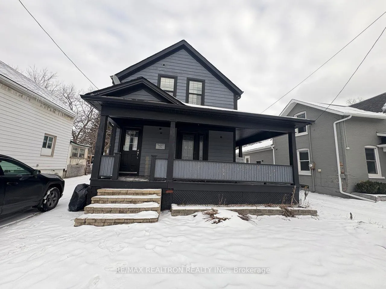 Front of Unit Unit A, 15403 Yonge Street