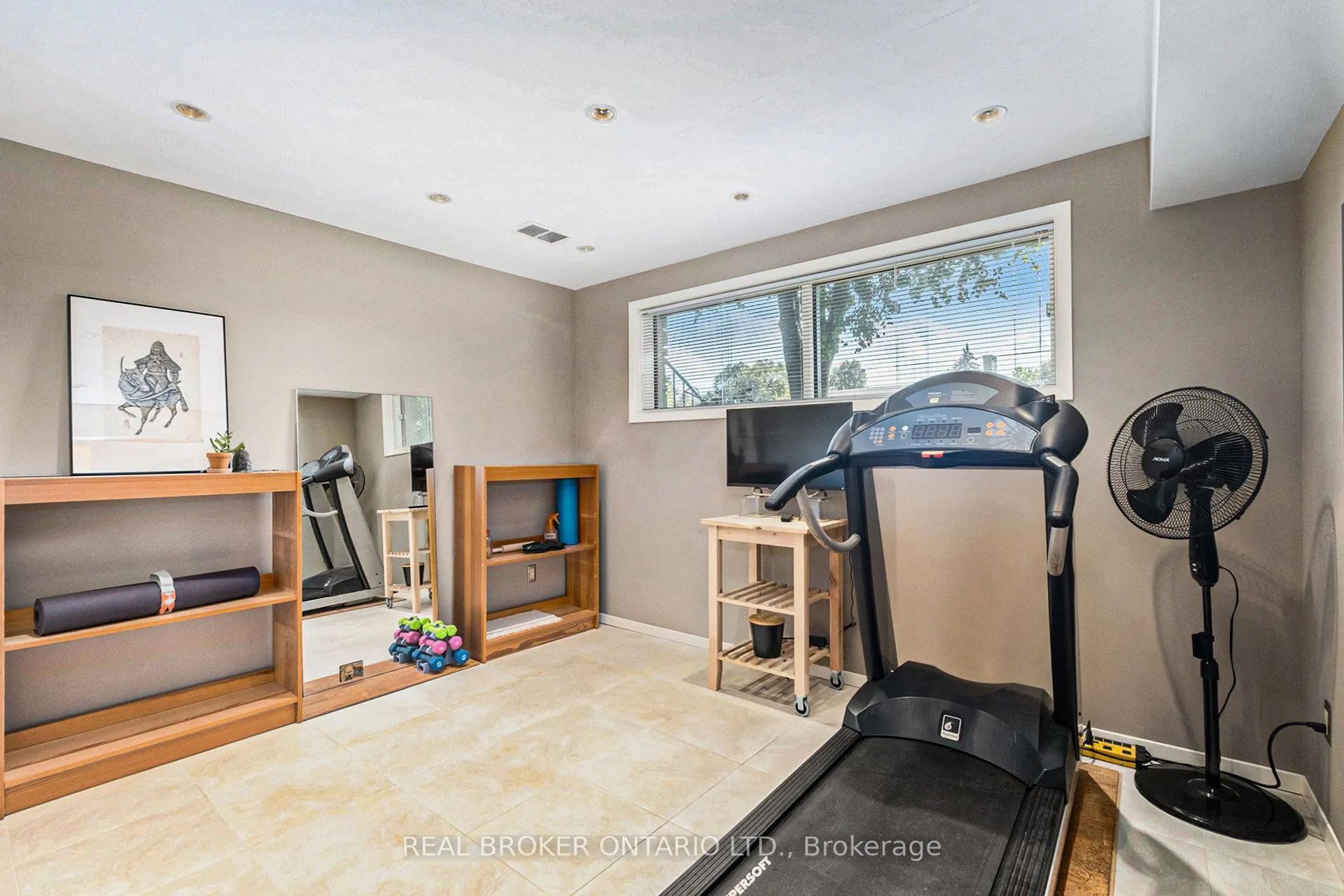 Photo 22 of 805 Nicholson Avenue, Ottawa, Mooneys Bay/Riverside Park — HOMEH
