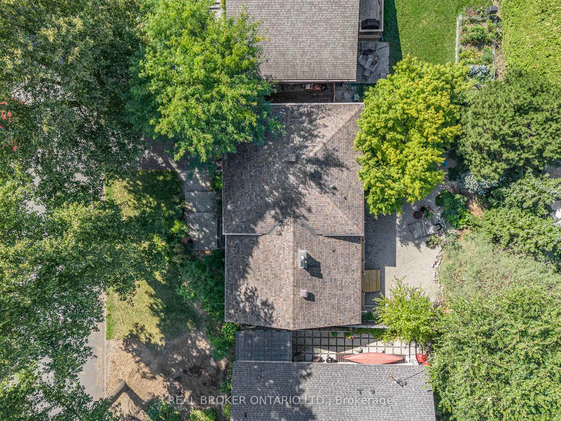 Photo 32 of 805 Nicholson Avenue, Ottawa, Mooneys Bay/Riverside Park — HOMEH
