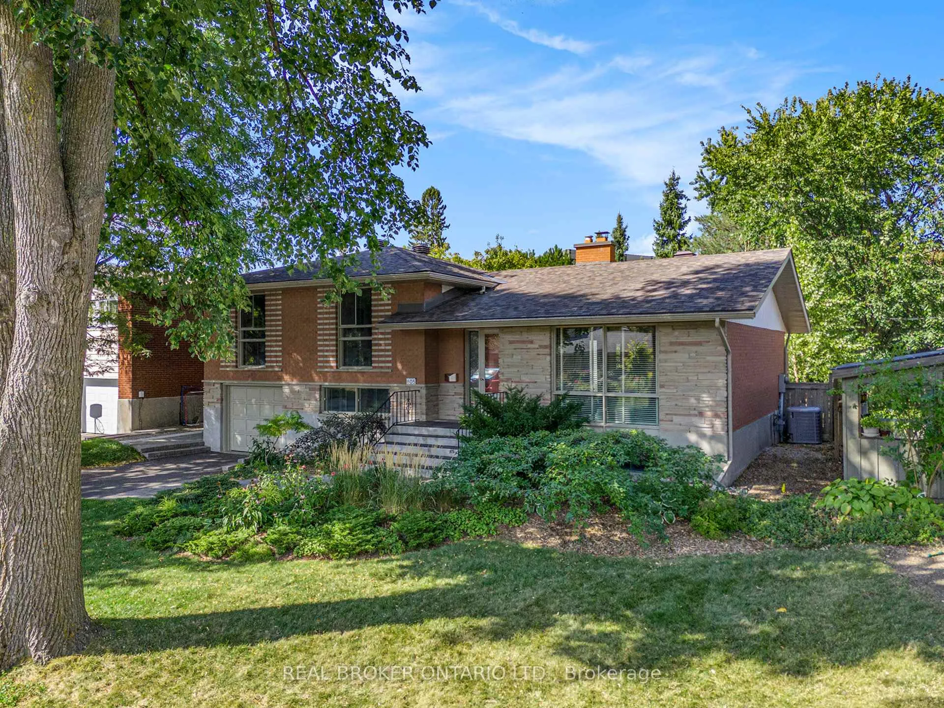 Photo 33 of 805 Nicholson Avenue, Ottawa, Mooneys Bay/Riverside Park — HOMEH