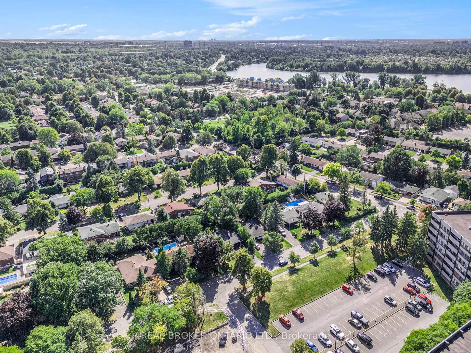 Photo 34 of 805 Nicholson Avenue, Ottawa, Mooneys Bay/Riverside Park — HOMEH