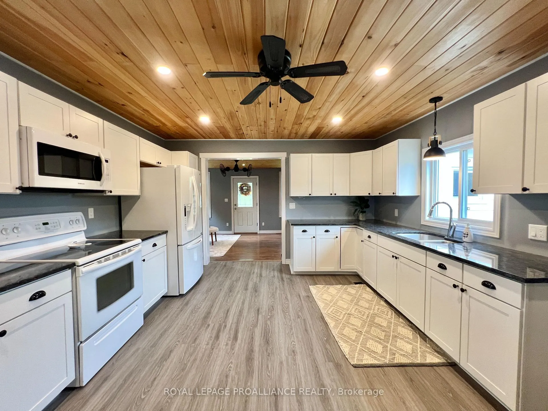 Photo 10 of 310 Old Madoc Road, Belleville, Thurlow Ward — HOMEH