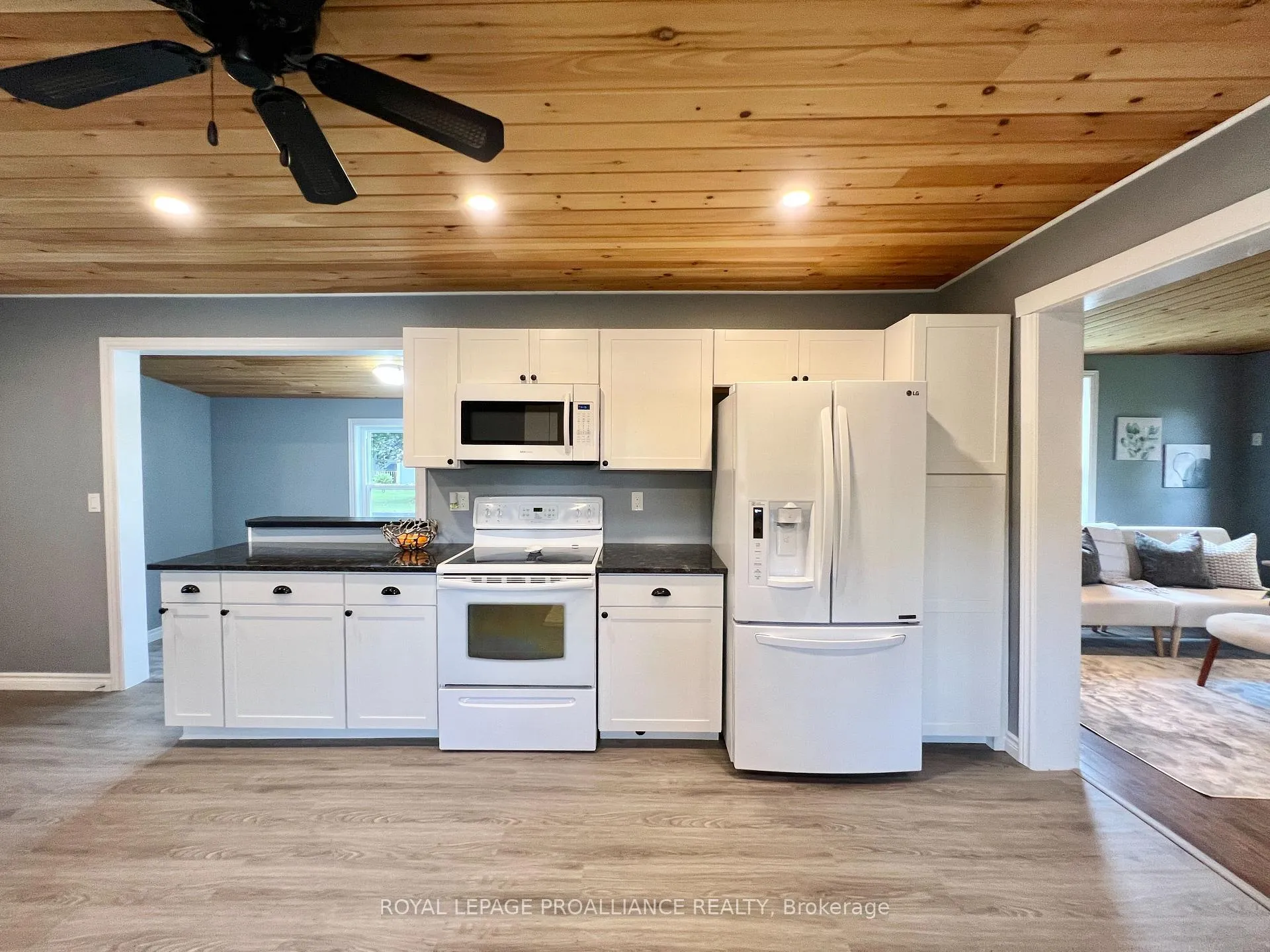 Photo 11 of 310 Old Madoc Road, Belleville, Thurlow Ward — HOMEH