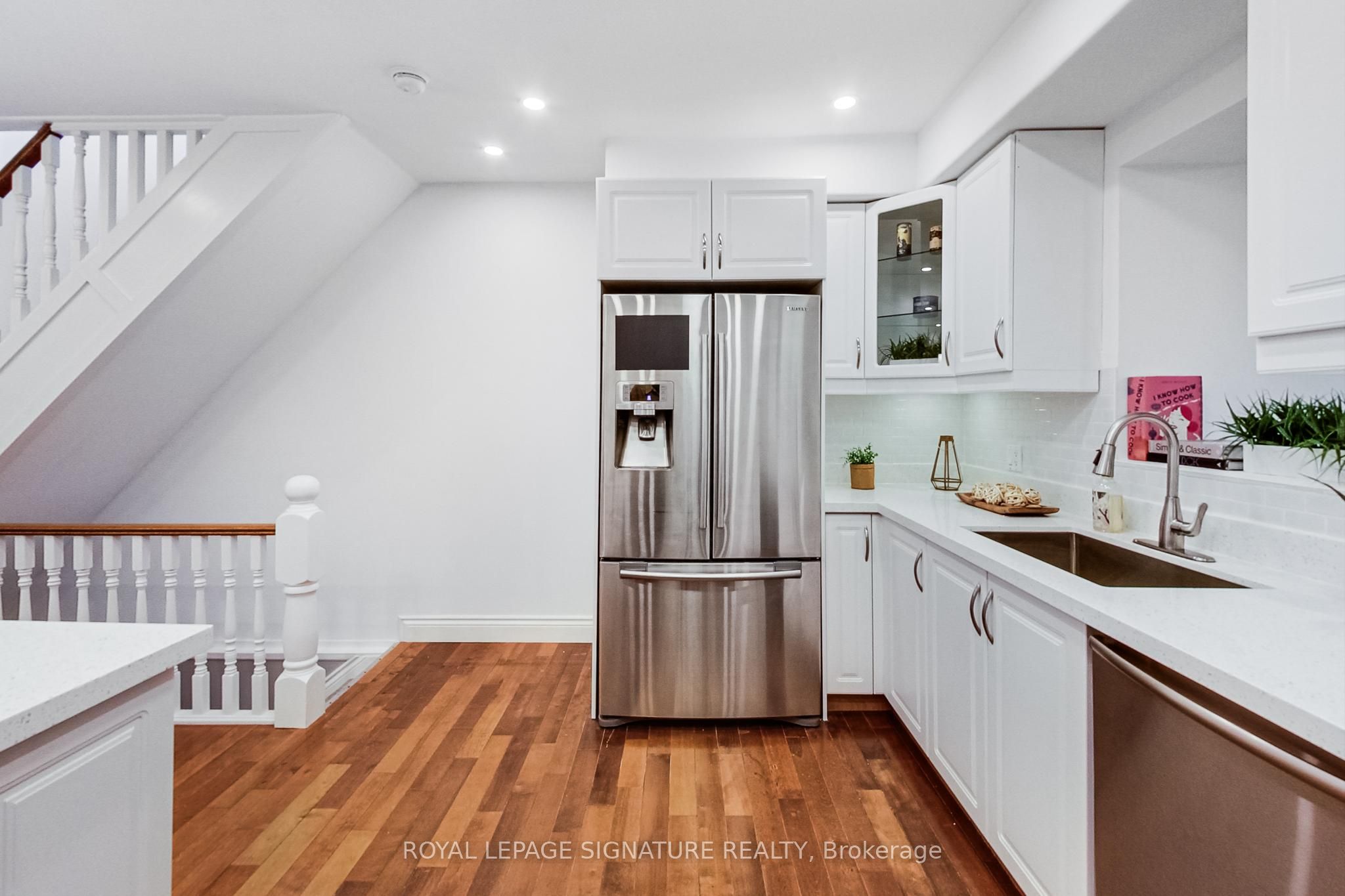 Photo 55 of 22 Thyra Avenue, Toronto, Crescent Town — HOMEH
