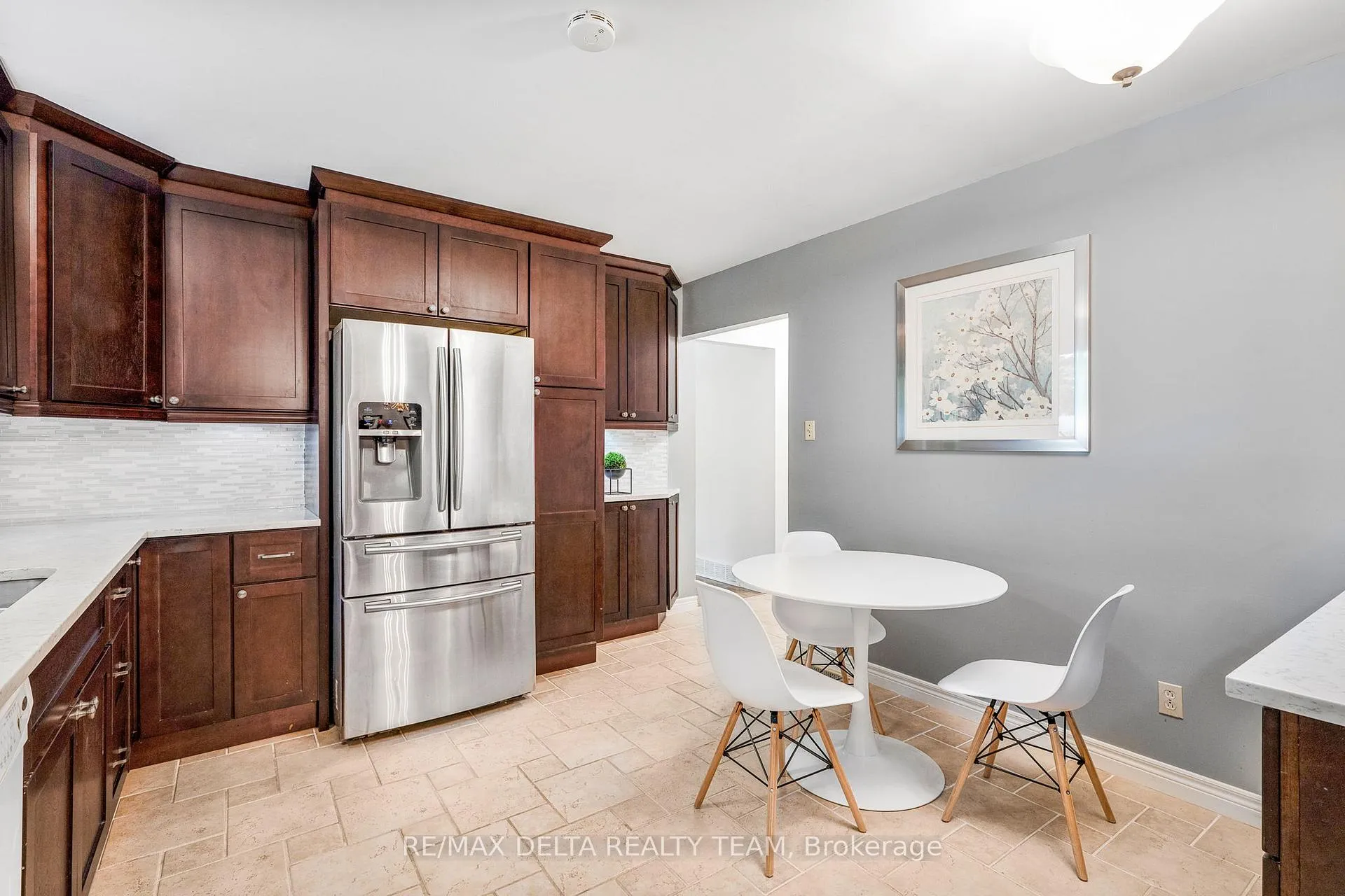Photo 9 of 27 Burndale Road, Ottawa, Blackburn Hamlet — HOMEH