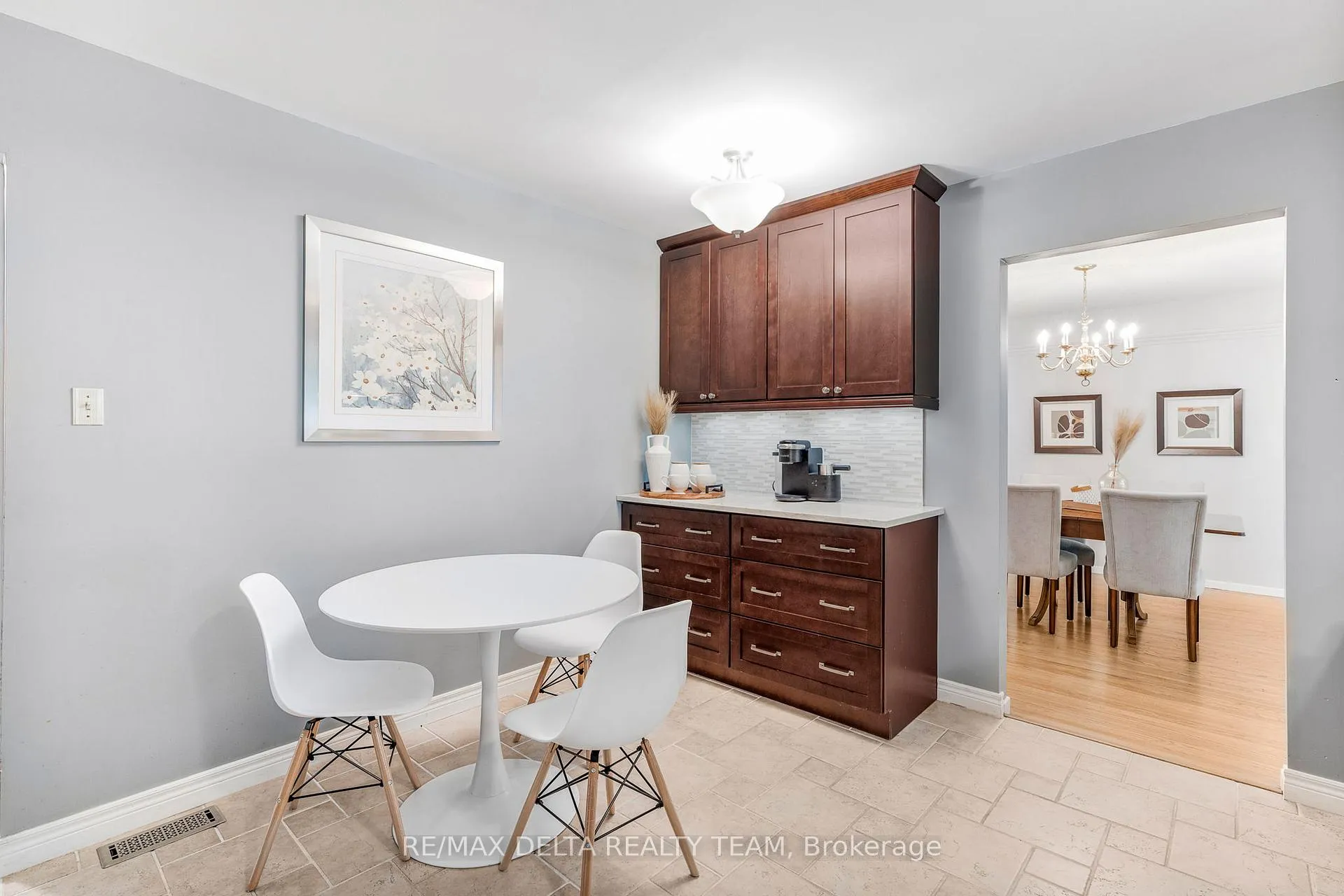 Photo 10 of 27 Burndale Road, Ottawa, Blackburn Hamlet — HOMEH