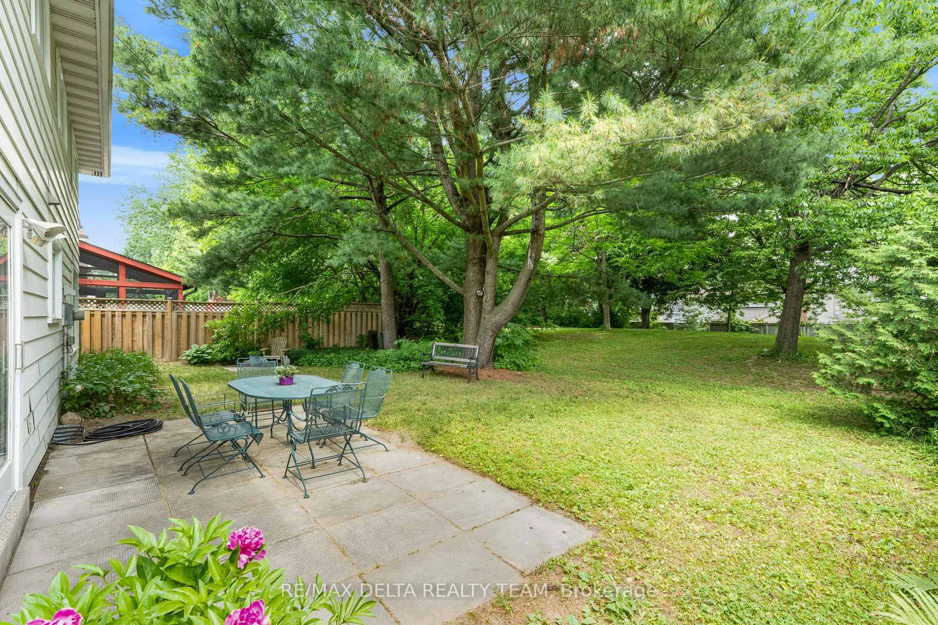 Photo 37 of 27 Burndale Road, Ottawa, Blackburn Hamlet — HOMEH