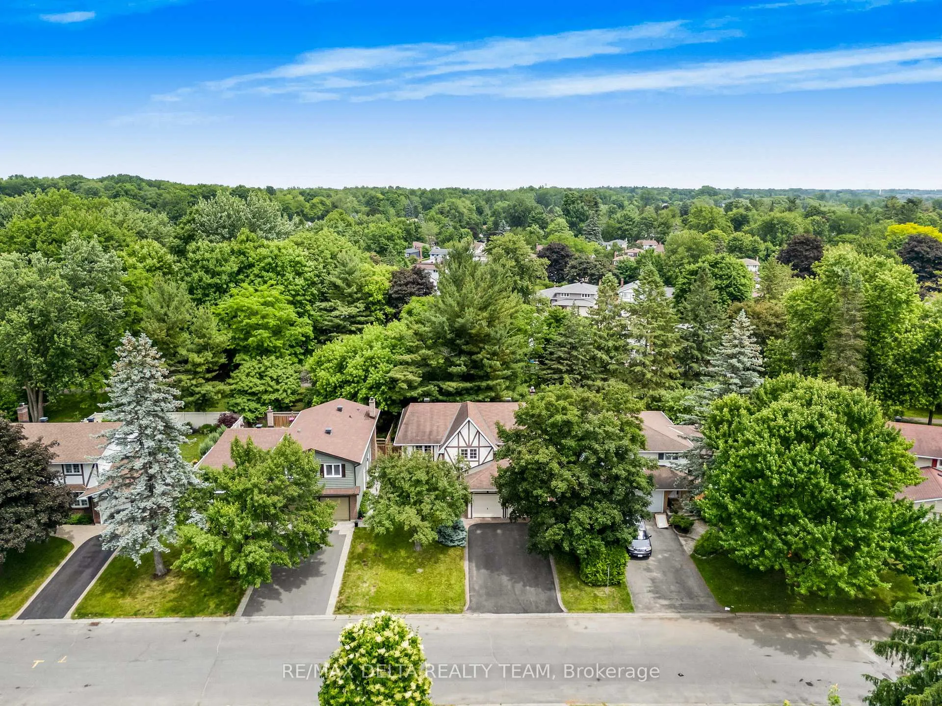 Photo 41 of 27 Burndale Road, Ottawa, Blackburn Hamlet — HOMEH
