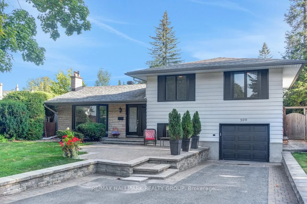 Photo 2 of 599 Duff Crescent, Ottawa, Beacon Hill North — HOMEH