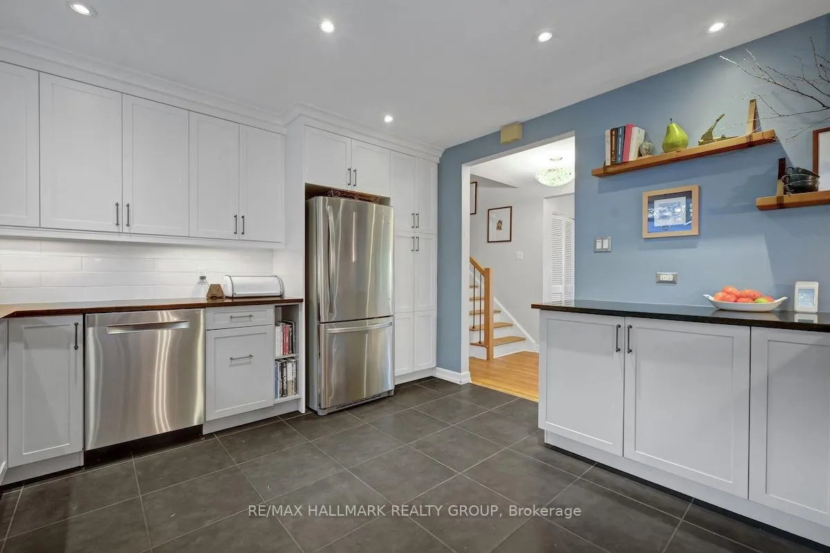 Photo 14 of 599 Duff Crescent, Ottawa, Beacon Hill North — HOMEH
