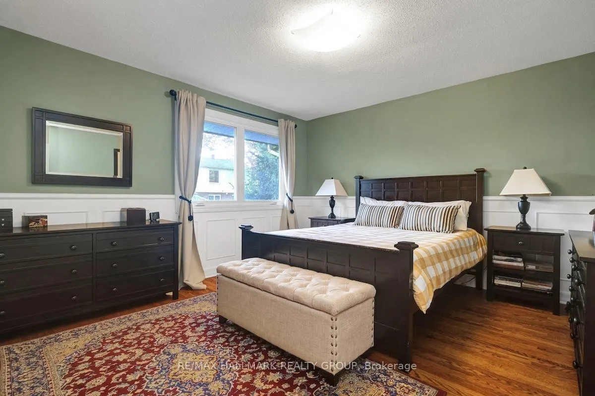 Photo 17 of 599 Duff Crescent, Ottawa, Beacon Hill North — HOMEH