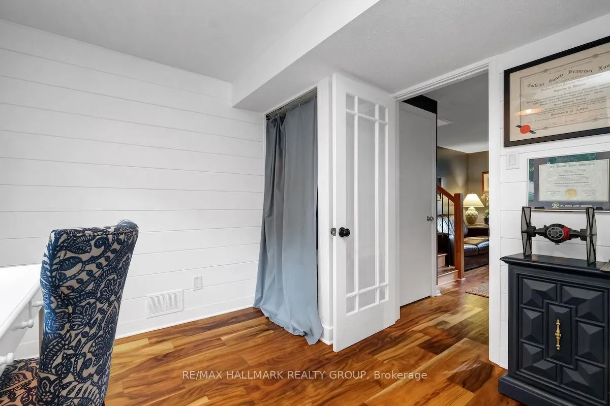 Photo 26 of 599 Duff Crescent, Ottawa, Beacon Hill North — HOMEH