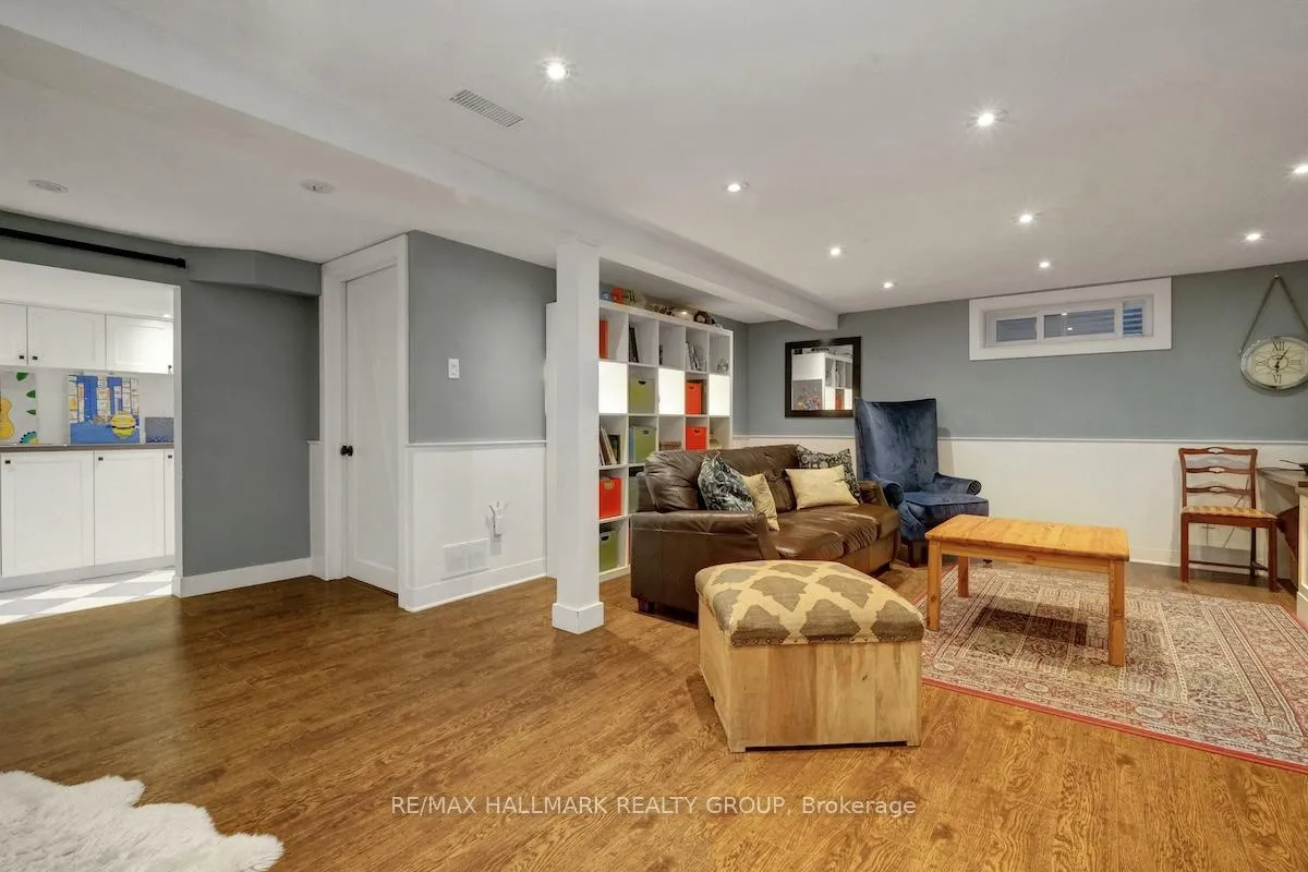 Photo 29 of 599 Duff Crescent, Ottawa, Beacon Hill North — HOMEH