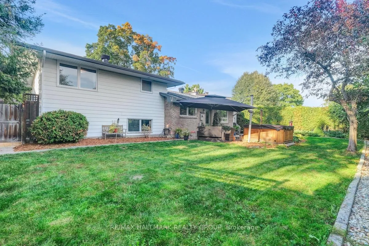 Photo 37 of 599 Duff Crescent, Ottawa, Beacon Hill North — HOMEH