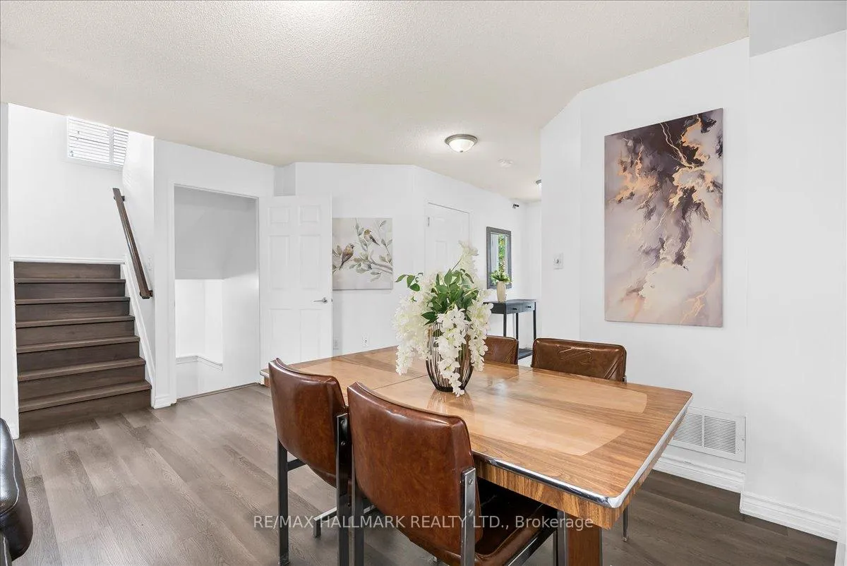 Photo 17 of 3 Masters Drive, Barrie, East Bayfield — HOMEH