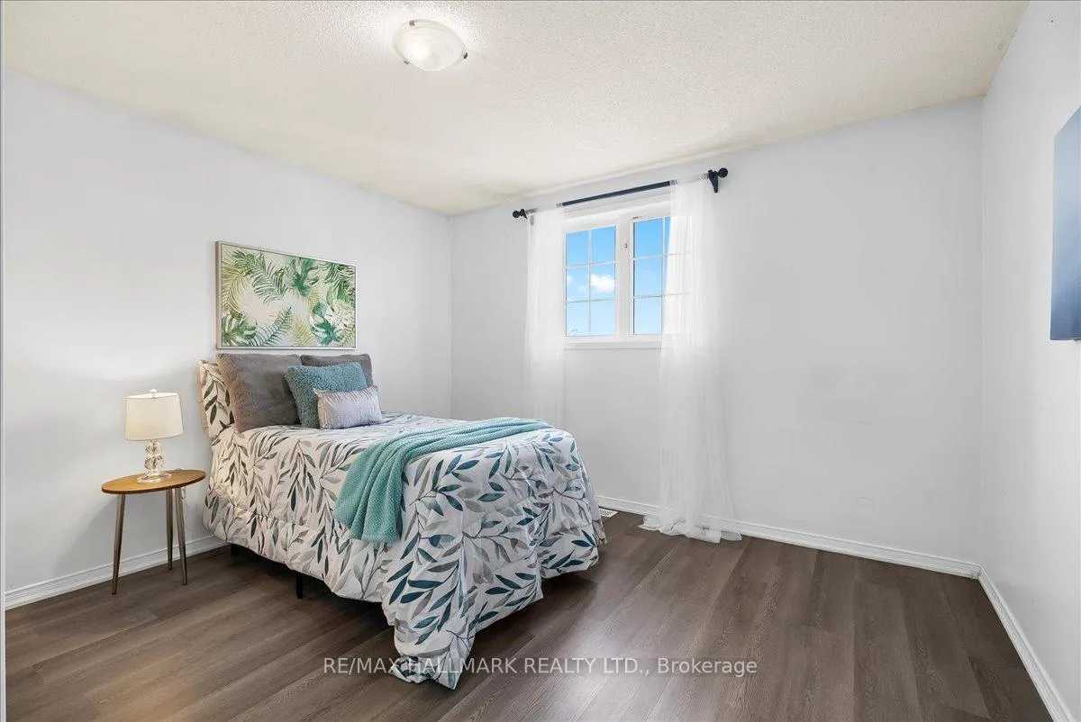 Photo 24 of 3 Masters Drive, Barrie, East Bayfield — HOMEH