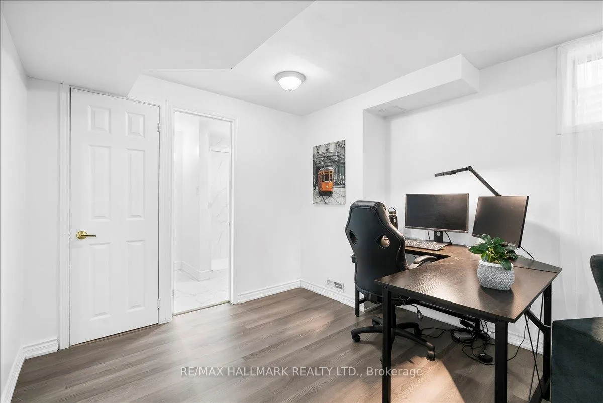 Photo 32 of 3 Masters Drive, Barrie, East Bayfield — HOMEH