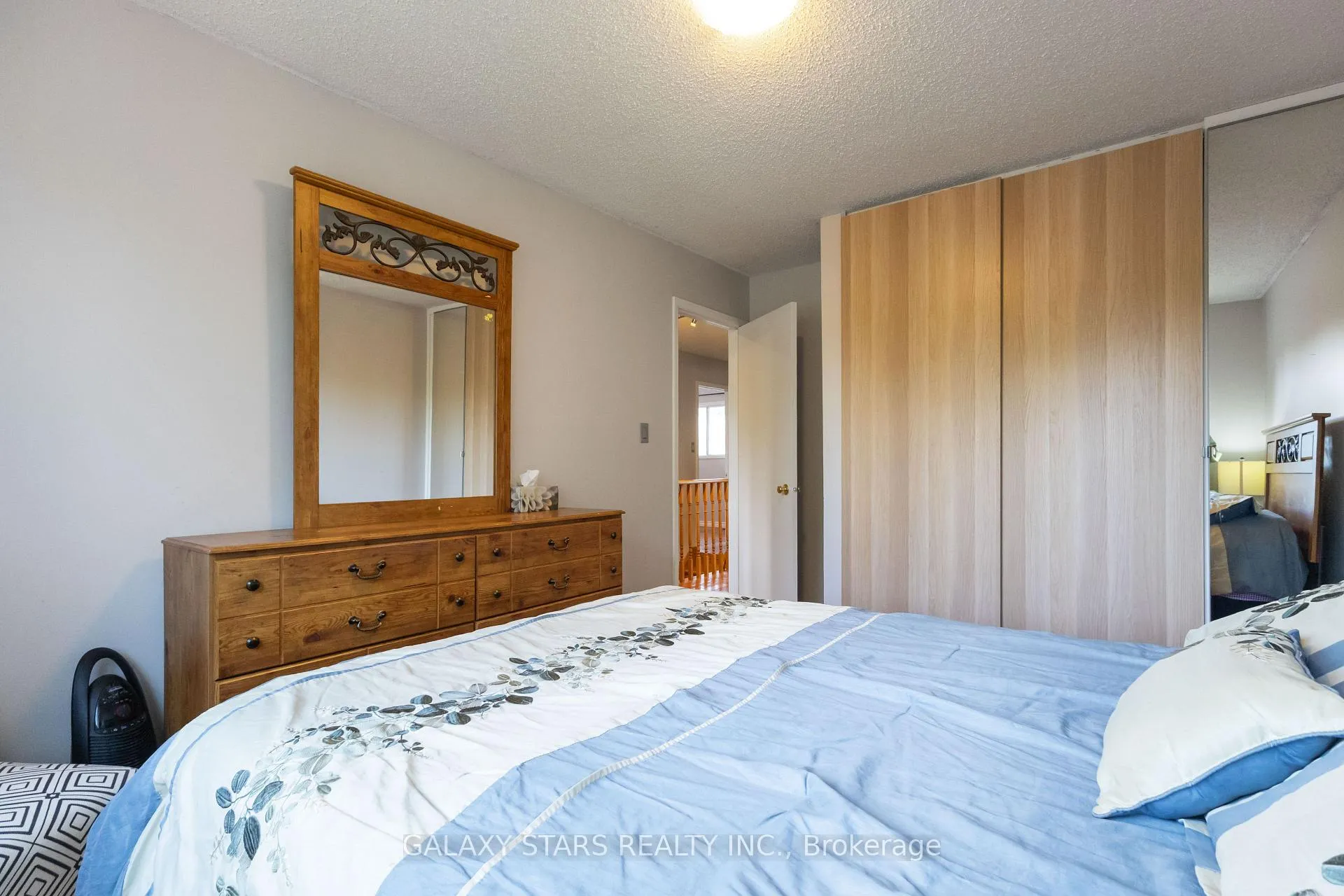 Photo 32 of 119 Sullivan Drive, Ajax, Central — HOMEH