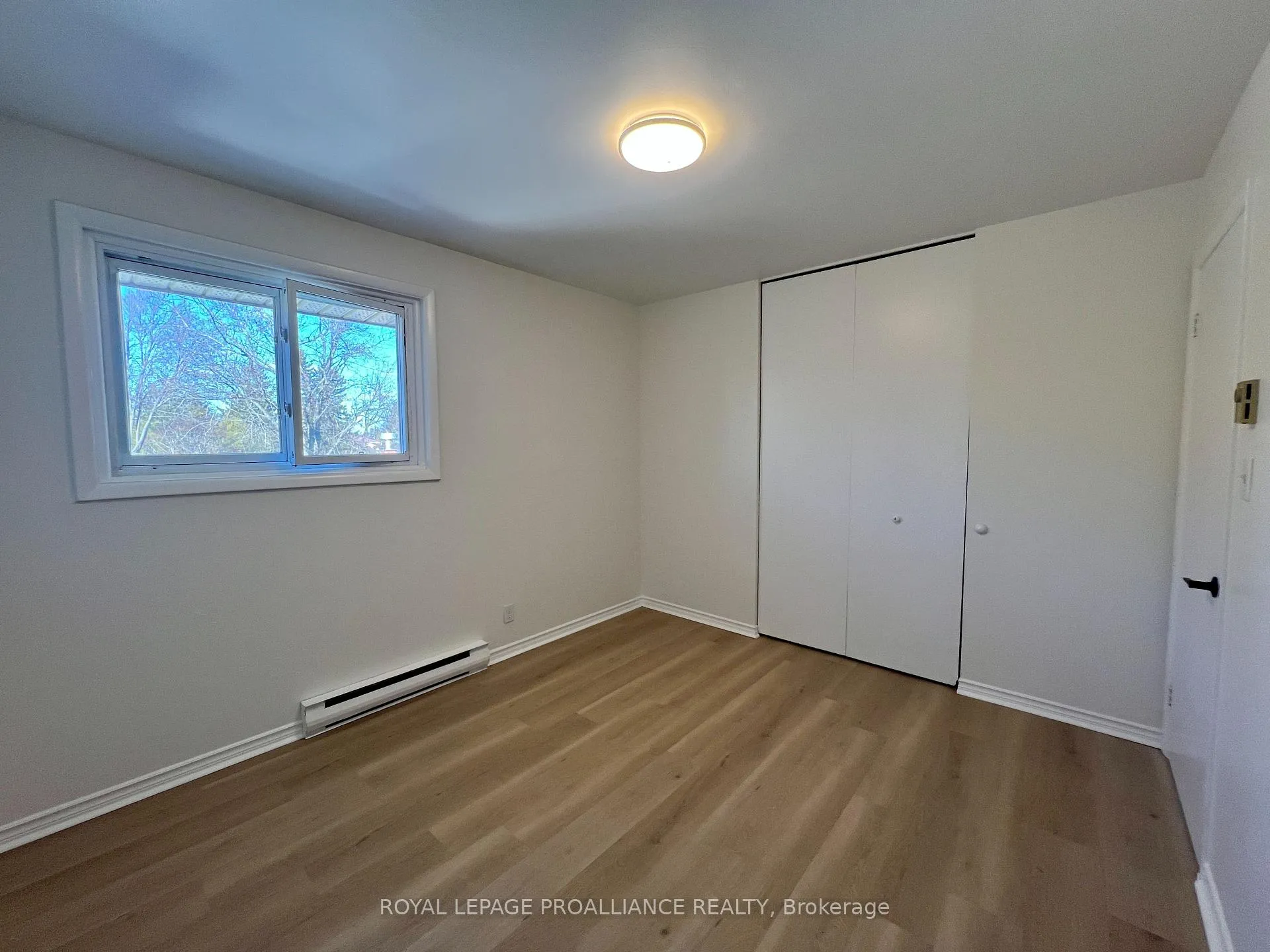 Photo 8 of Unit 3, 3 Glenarden Crescent, Belleville, Belleville Ward — HOMEH