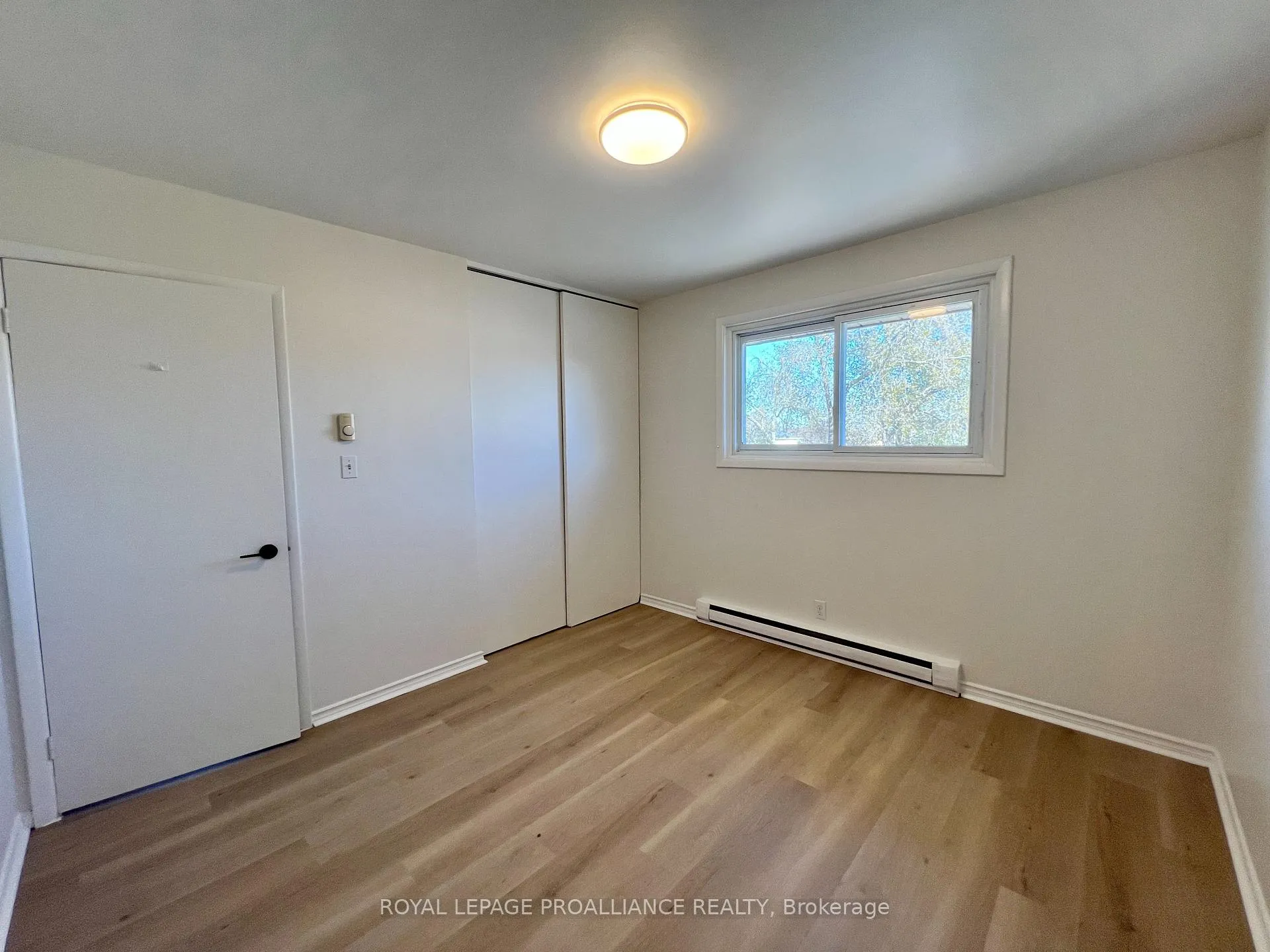 Photo 10 of Unit 3, 3 Glenarden Crescent, Belleville, Belleville Ward — HOMEH