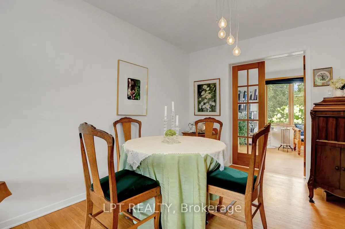Photo 19 of 3008 McCarthy Road, Ottawa, Riverside Park South — HOMEH