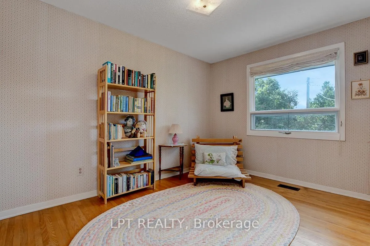 Photo 51 of 3008 McCarthy Road, Ottawa, Riverside Park South — HOMEH