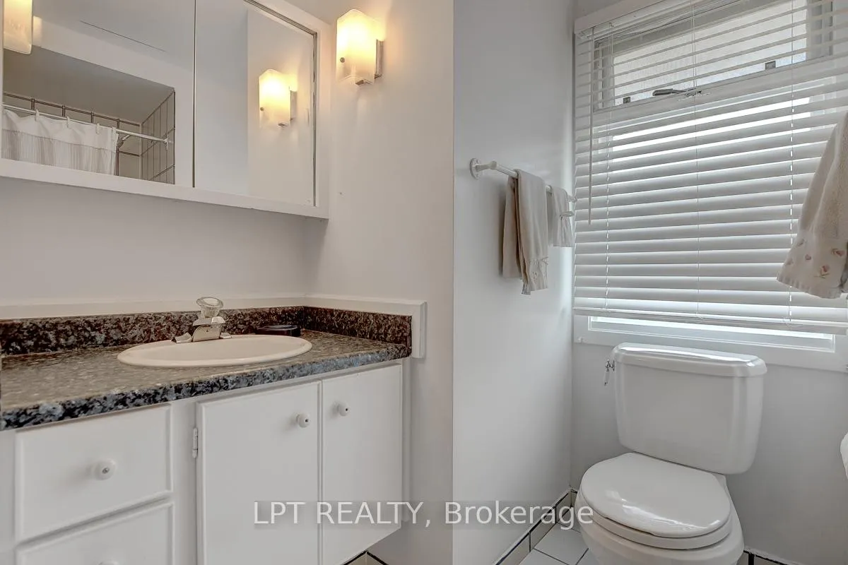 Photo 57 of 3008 McCarthy Road, Ottawa, Riverside Park South — HOMEH