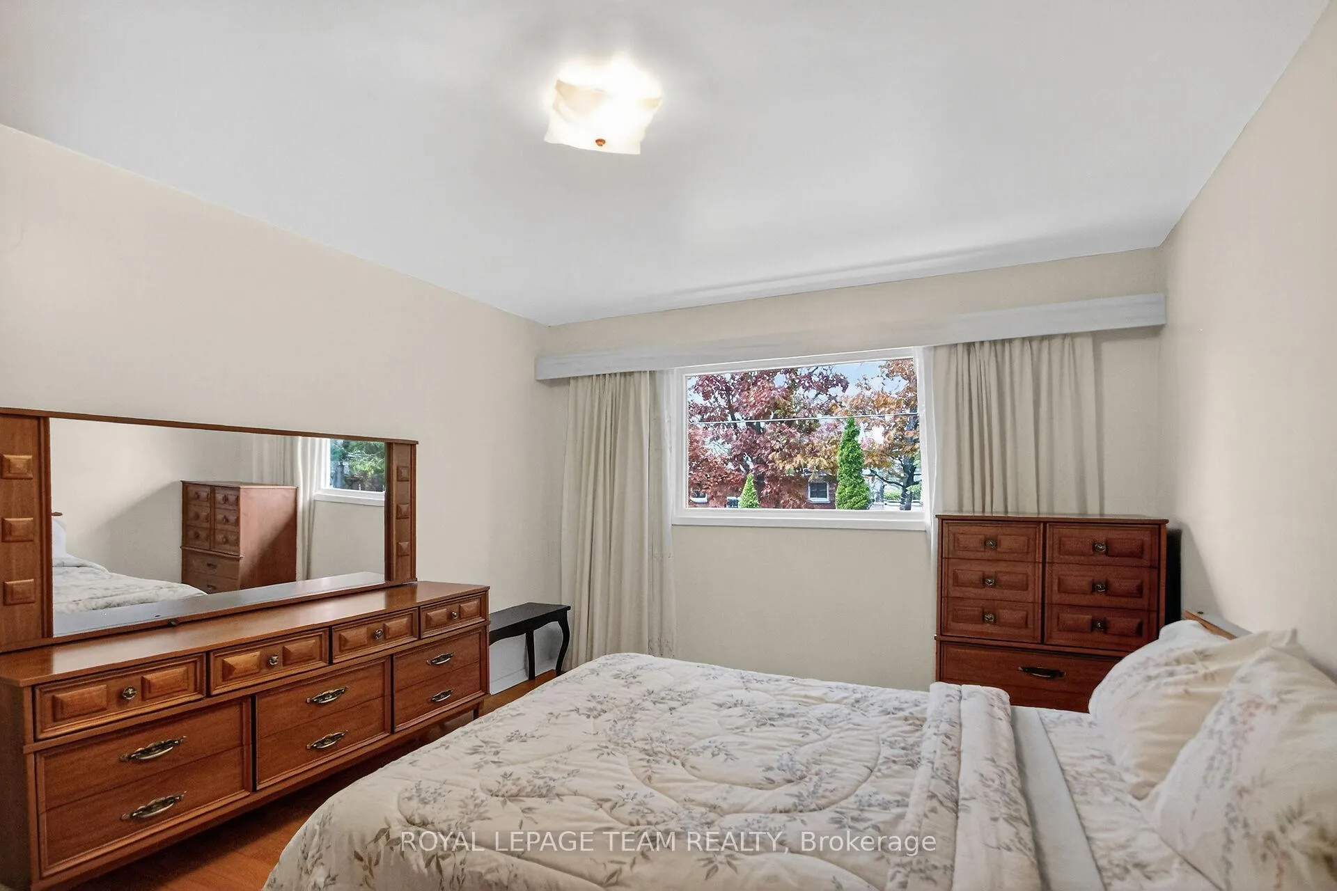 Photo 97 of 1293 Dowler Avenue, Ottawa, Alta Vista — HOMEH