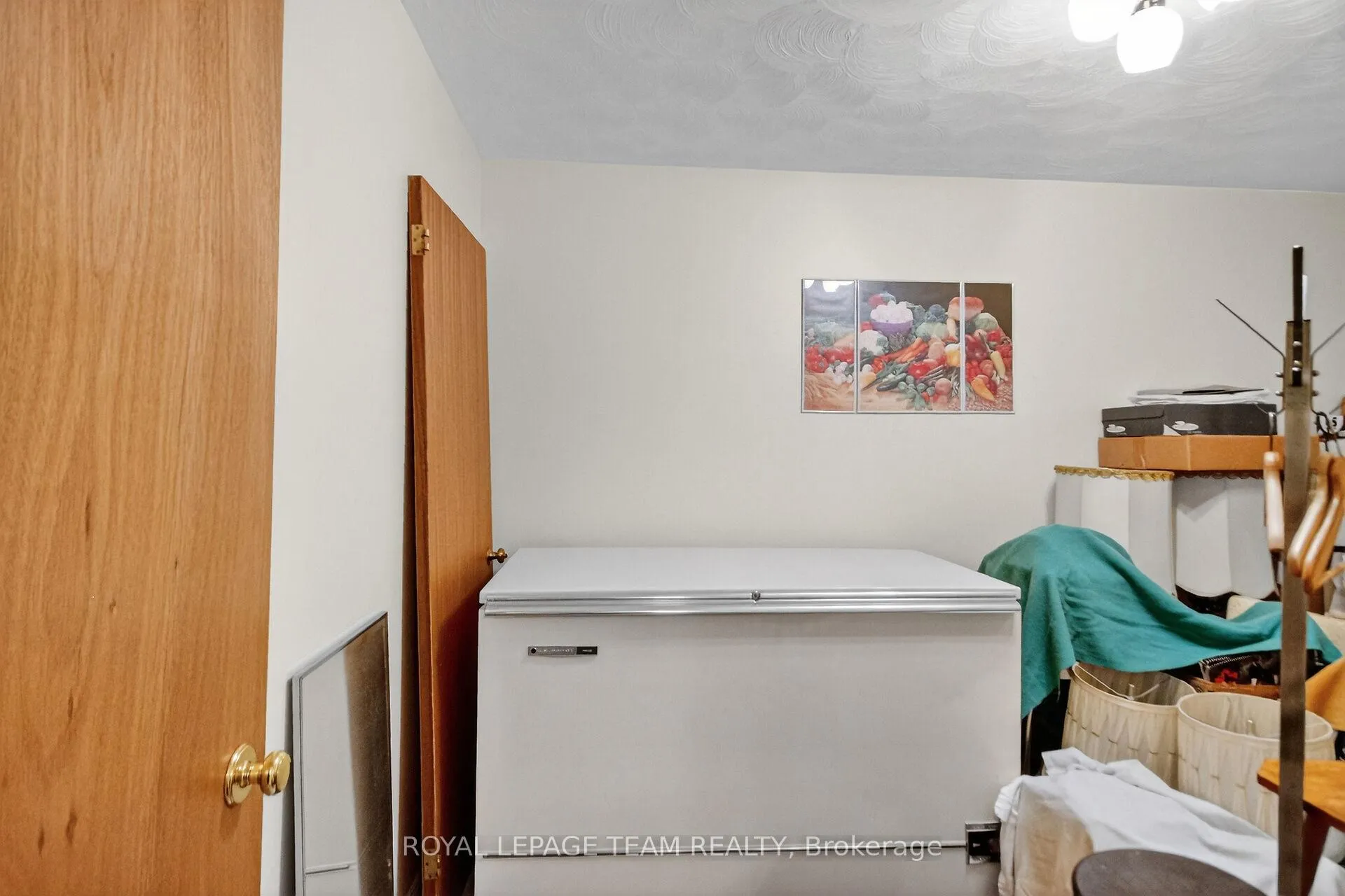 Photo 135 of 1293 Dowler Avenue, Ottawa, Alta Vista — HOMEH