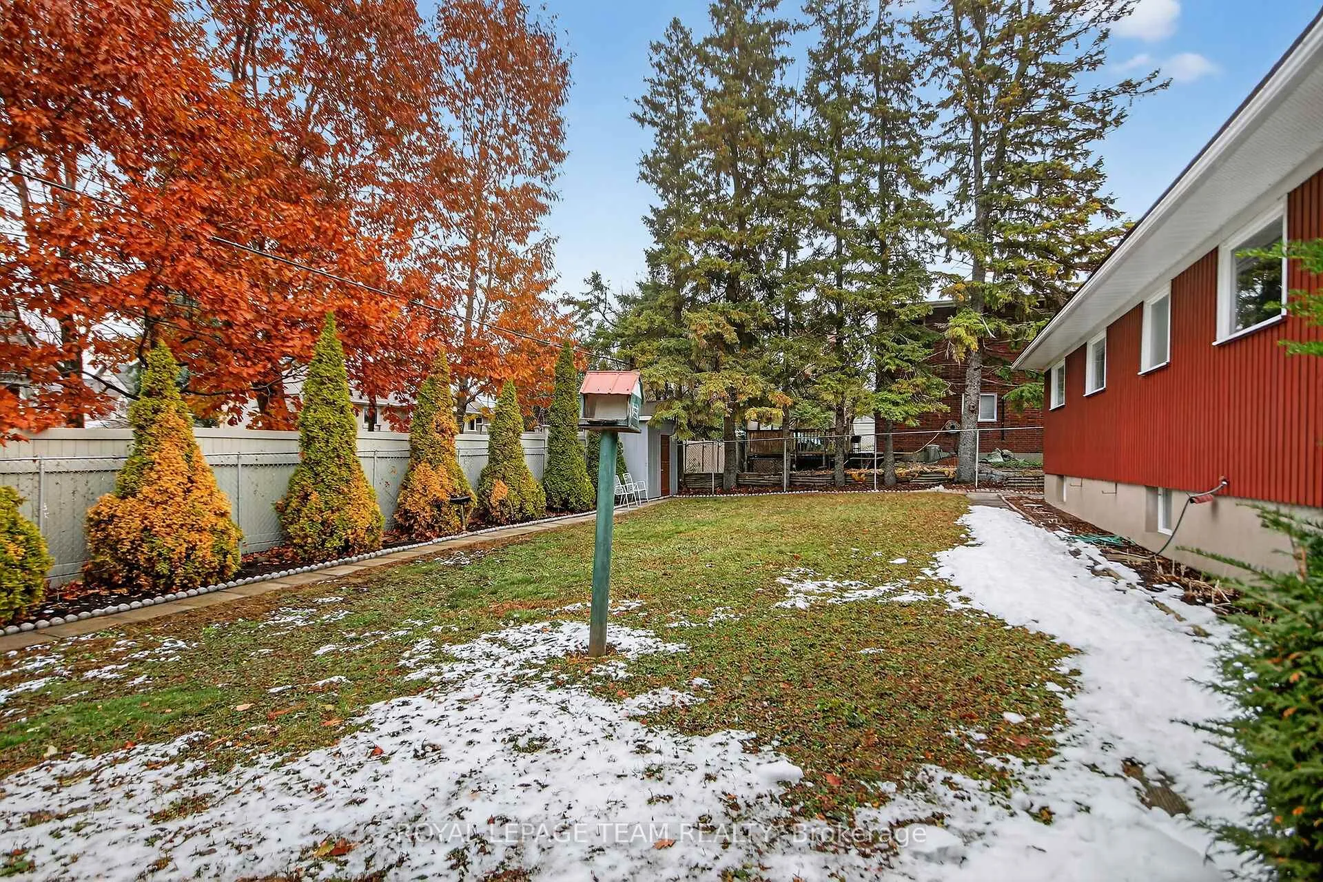 Photo 198 of 1293 Dowler Avenue, Ottawa, Alta Vista — HOMEH