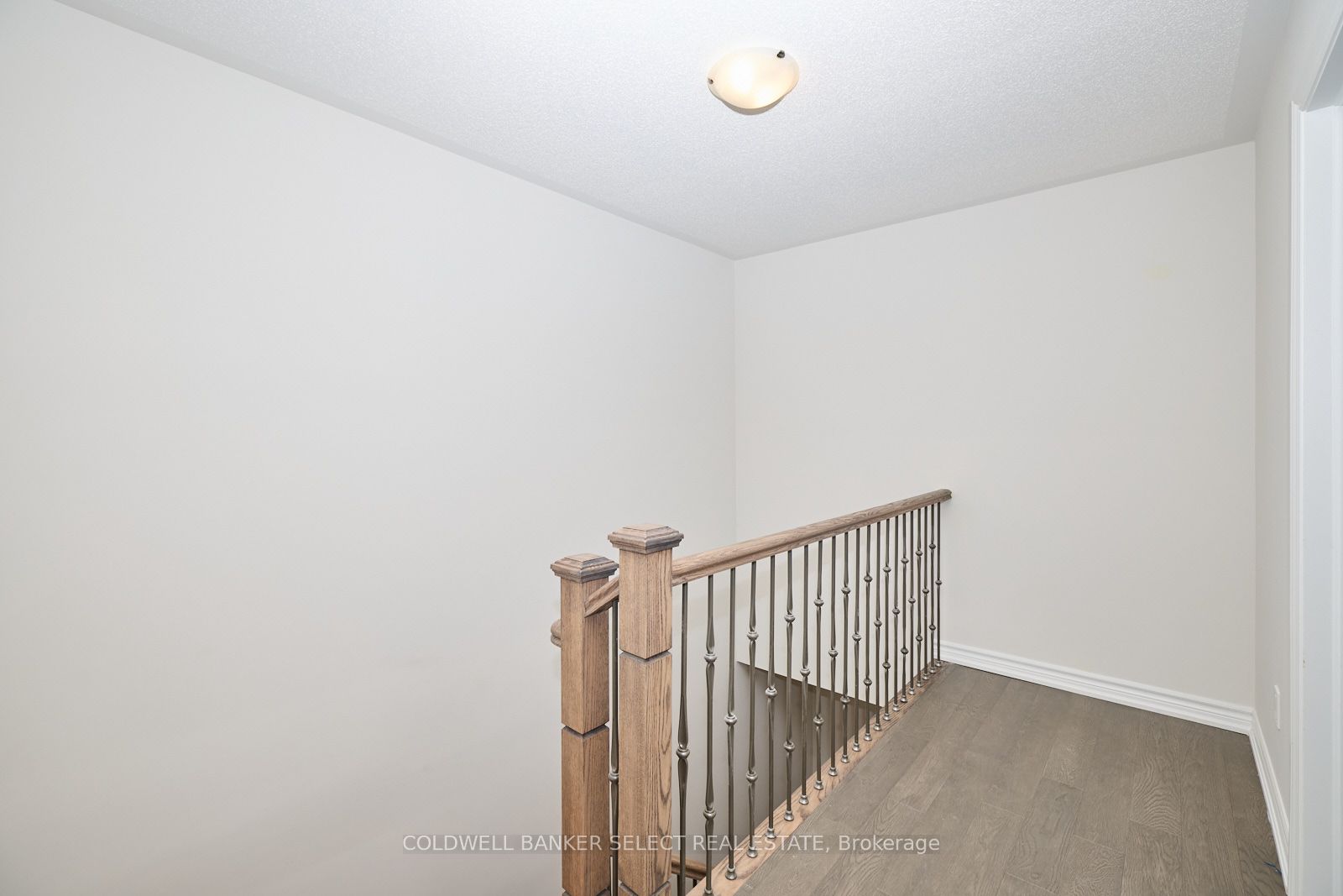 Photo 62 of 95 Baker Street, Thorold, Thorold Downtown — HOMEH