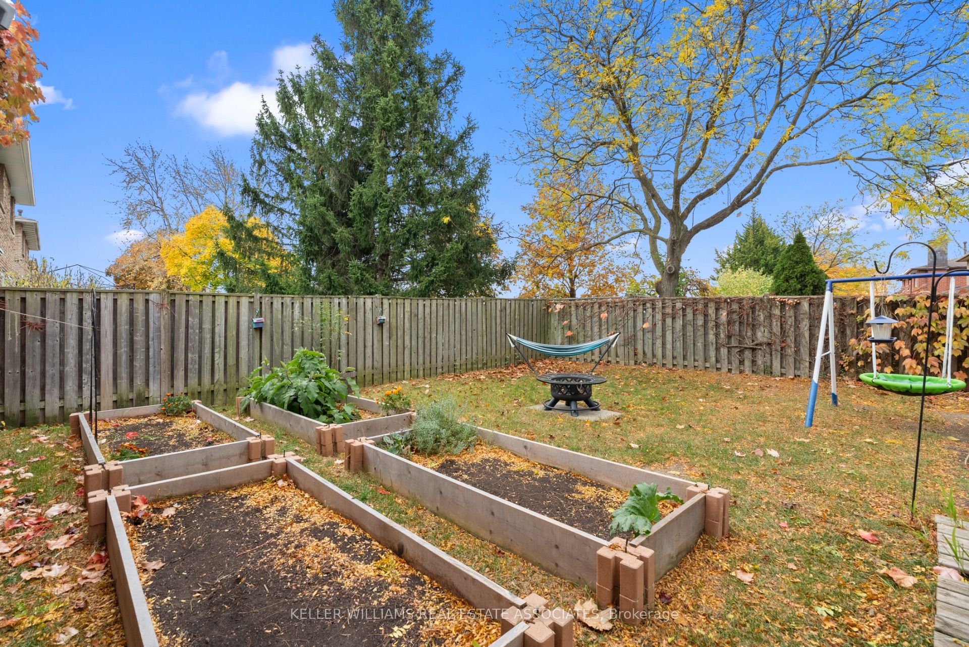Photo 74 of 266 Coxe Boulevard, Milton, Timberlea — HOMEH