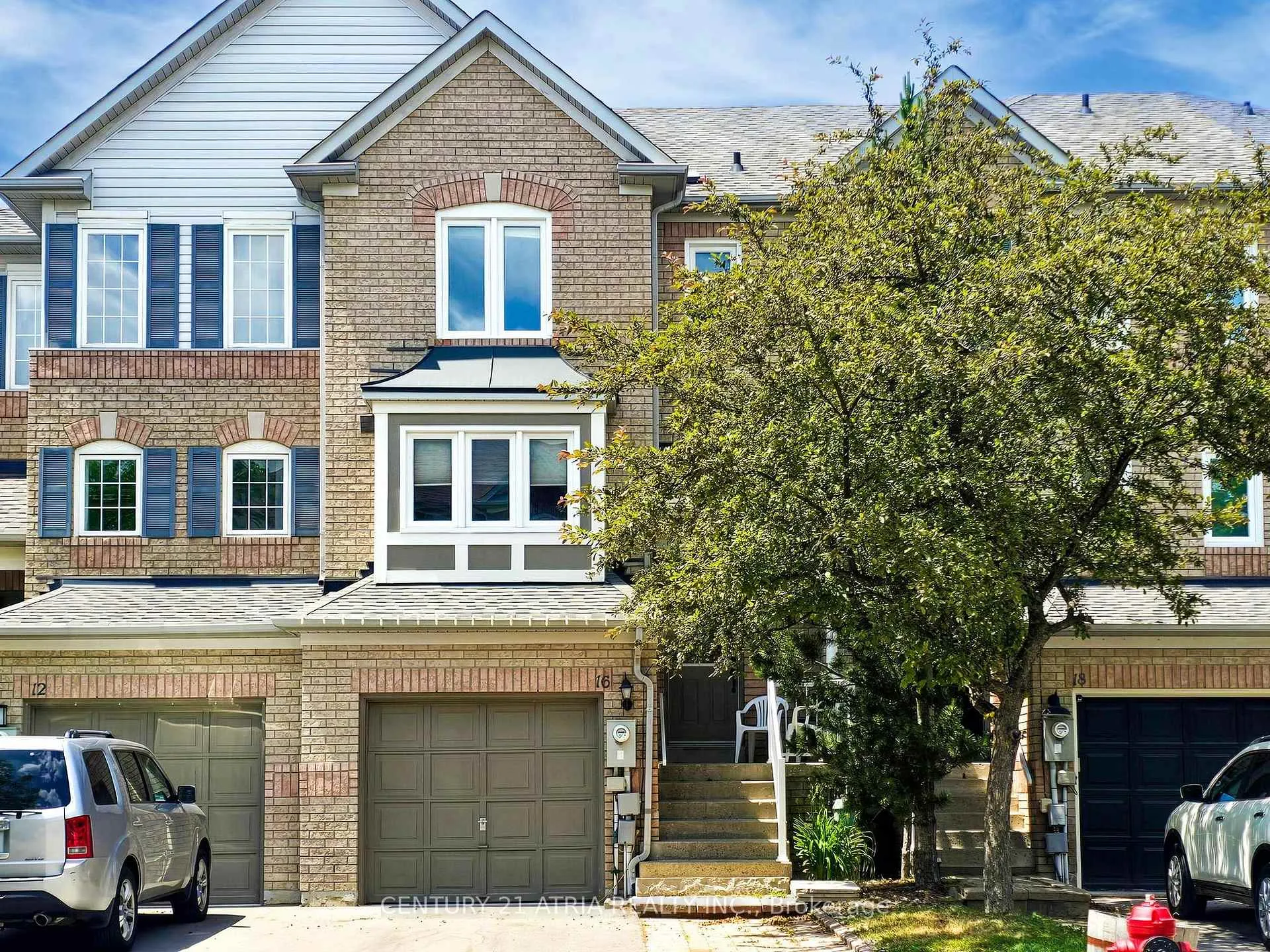Photo 1 of 16 Stiles Avenue, Aurora, Bayview Wellington — HOMEH