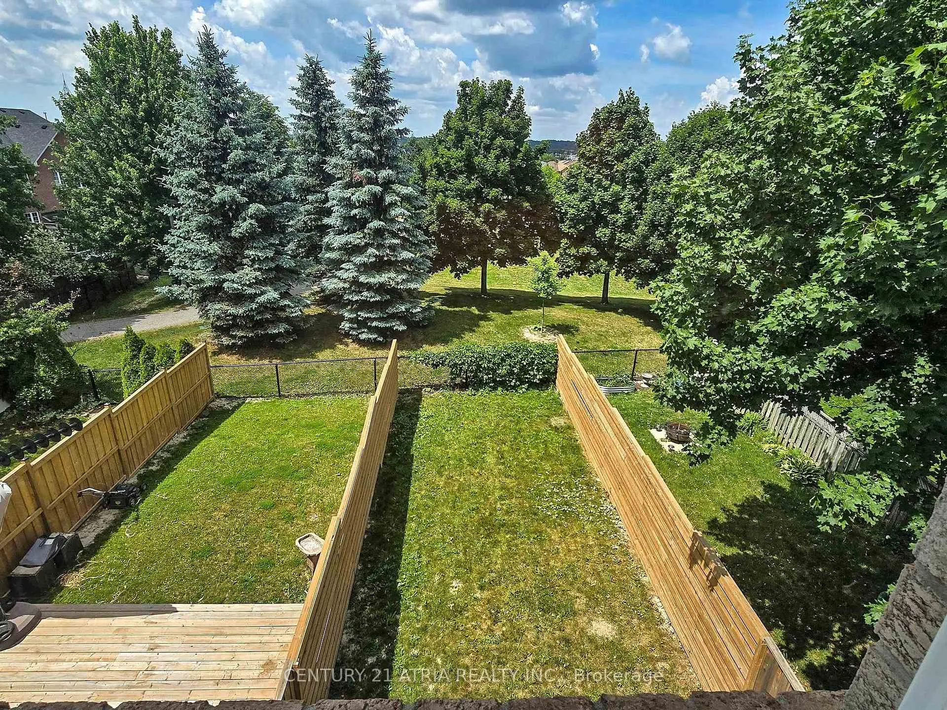 Photo 33 of 16 Stiles Avenue, Aurora, Bayview Wellington — HOMEH