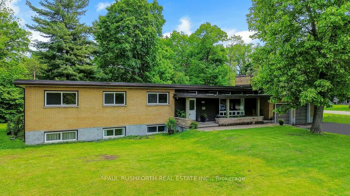 Photo 3 of 25 Wren Road, Ottawa, Rothwell Heights — HOMEH