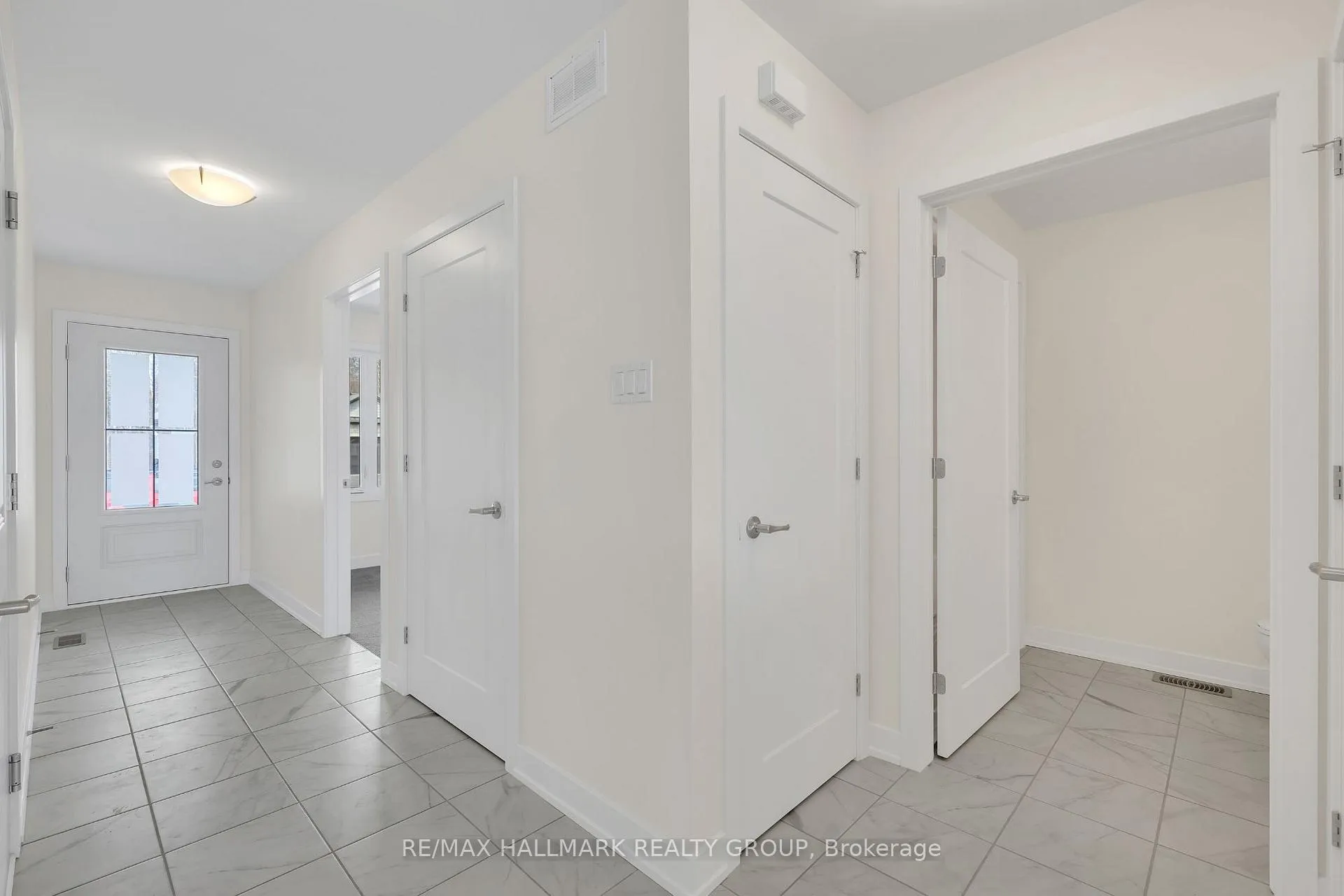 Photo 41 of 188 Seabert Drive, Arnprior — HOMEH