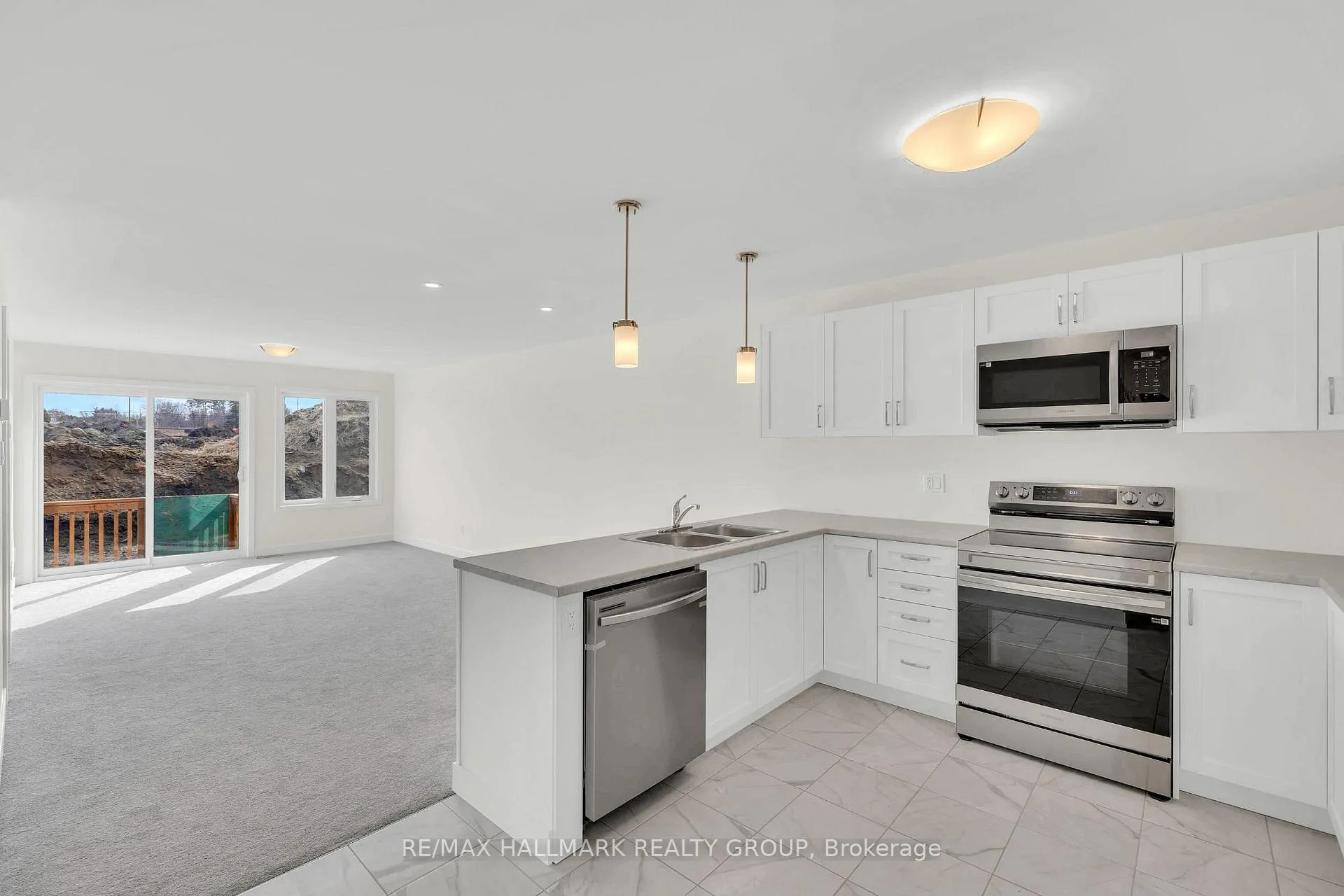 Photo 74 of 188 Seabert Drive, Arnprior — HOMEH