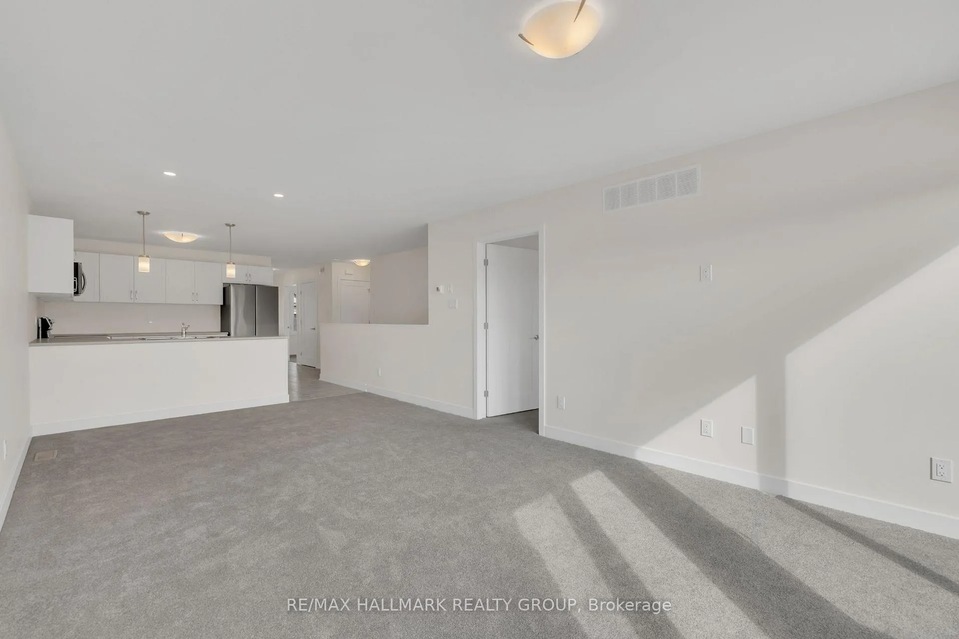 Photo 147 of 188 Seabert Drive, Arnprior — HOMEH