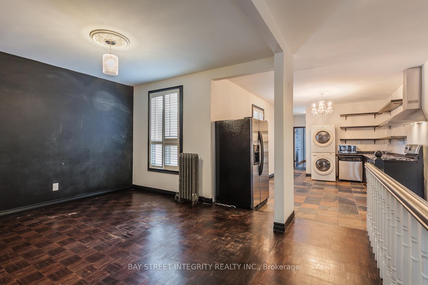 Photo 6 of Unit 2, 261 Markham Street, Toronto, Trinity-Bellwoods — HOMEH