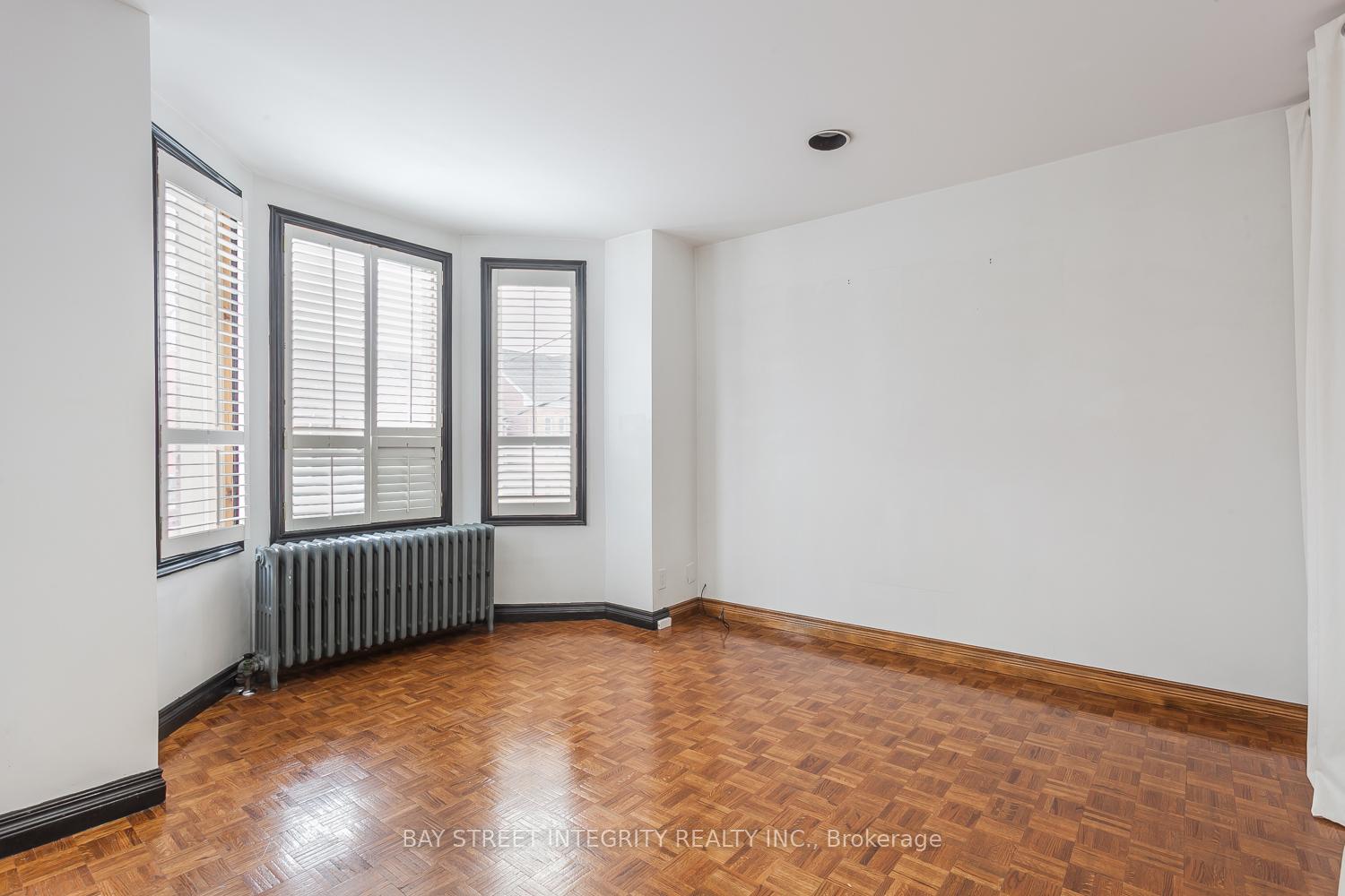 Photo 8 of Unit 2, 261 Markham Street, Toronto, Trinity-Bellwoods — HOMEH