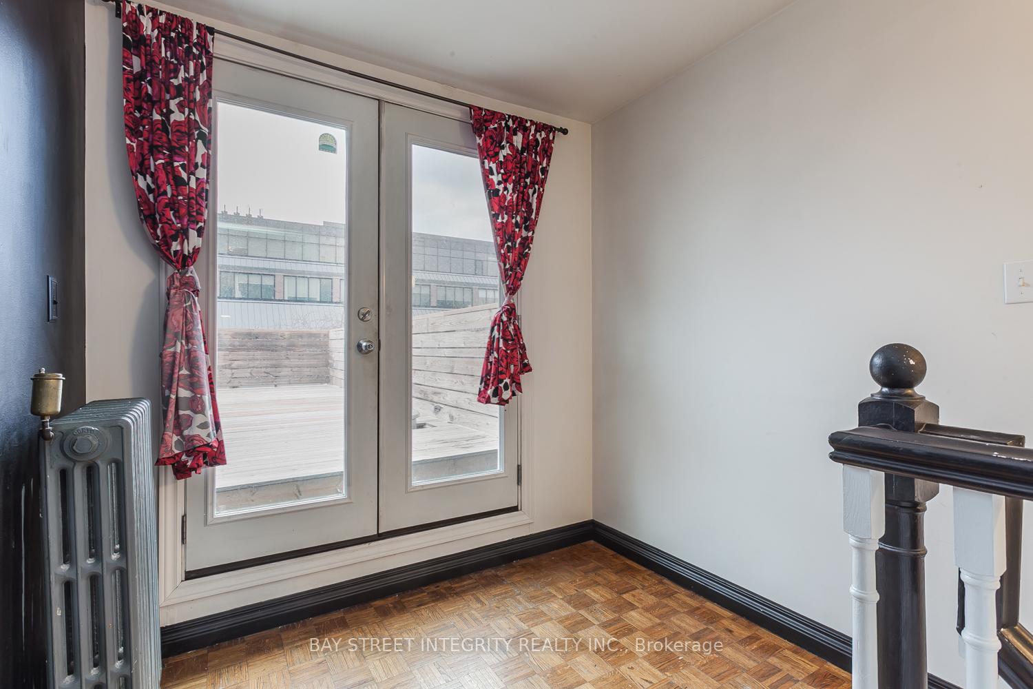 Photo 13 of Unit 2, 261 Markham Street, Toronto, Trinity-Bellwoods — HOMEH
