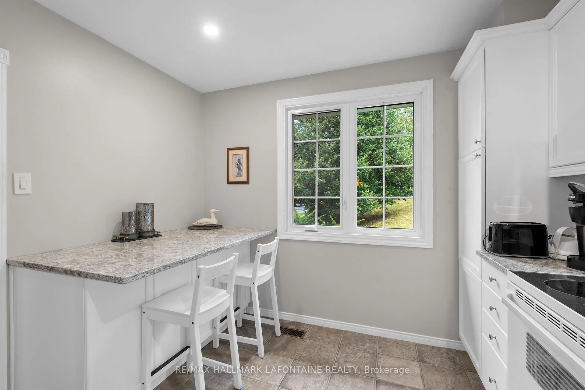 Photo 47 of 876 Walkley Road, Ottawa, Riverside Park South — HOMEH
